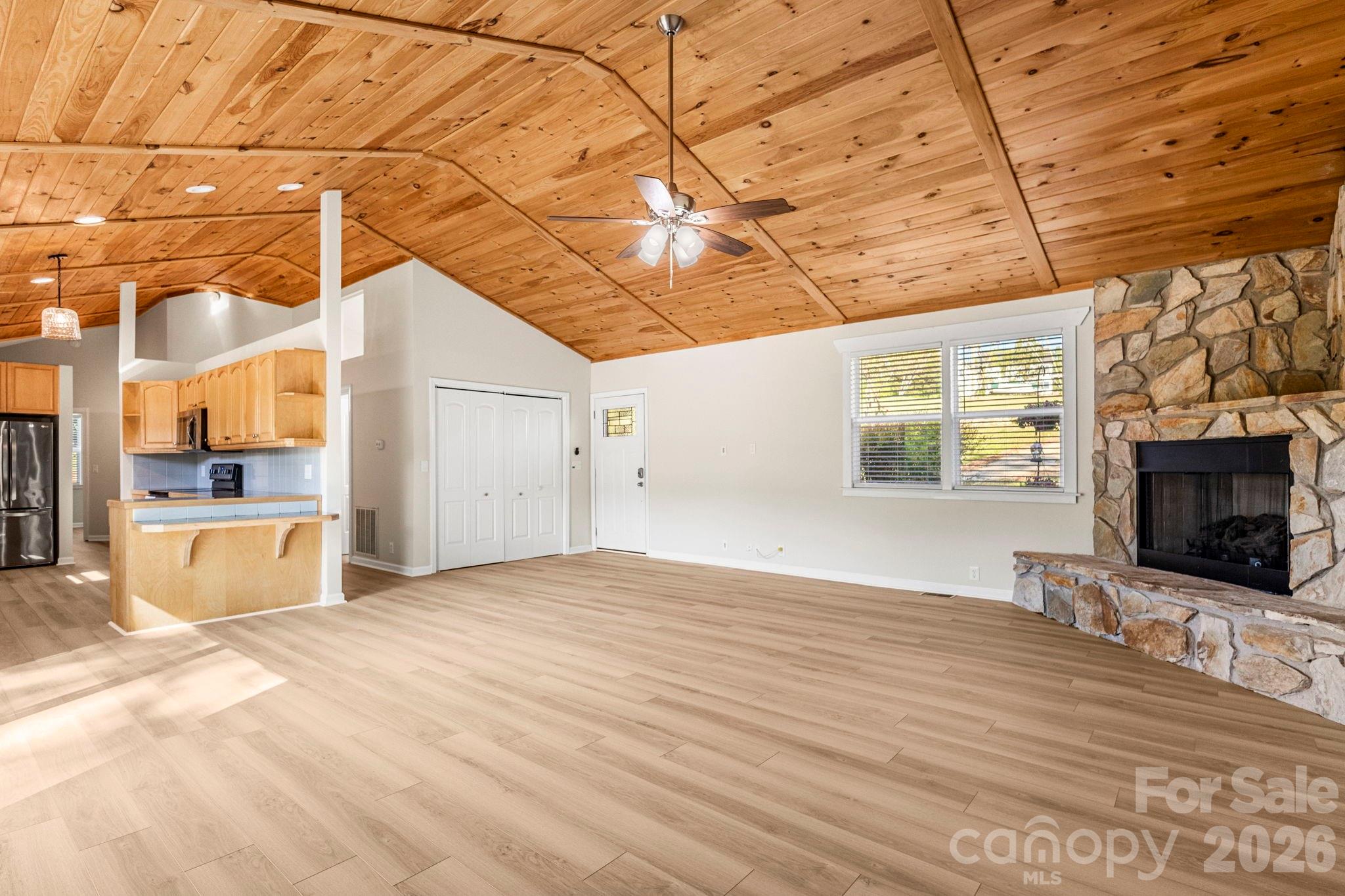 6691 Love Point Road — Denver