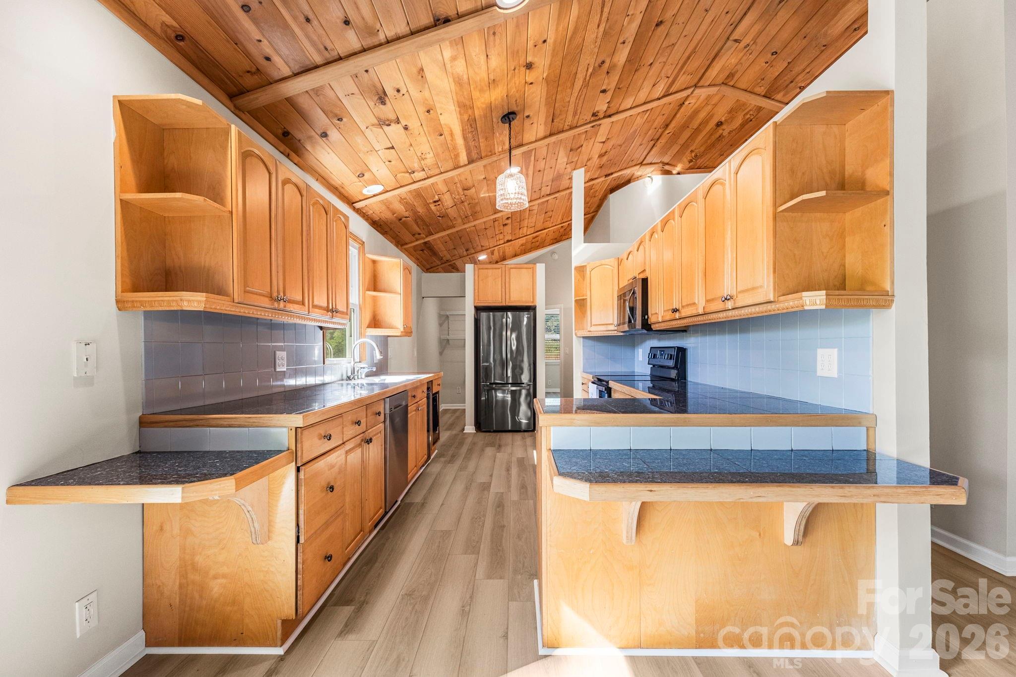 6691 Love Point Road — Denver