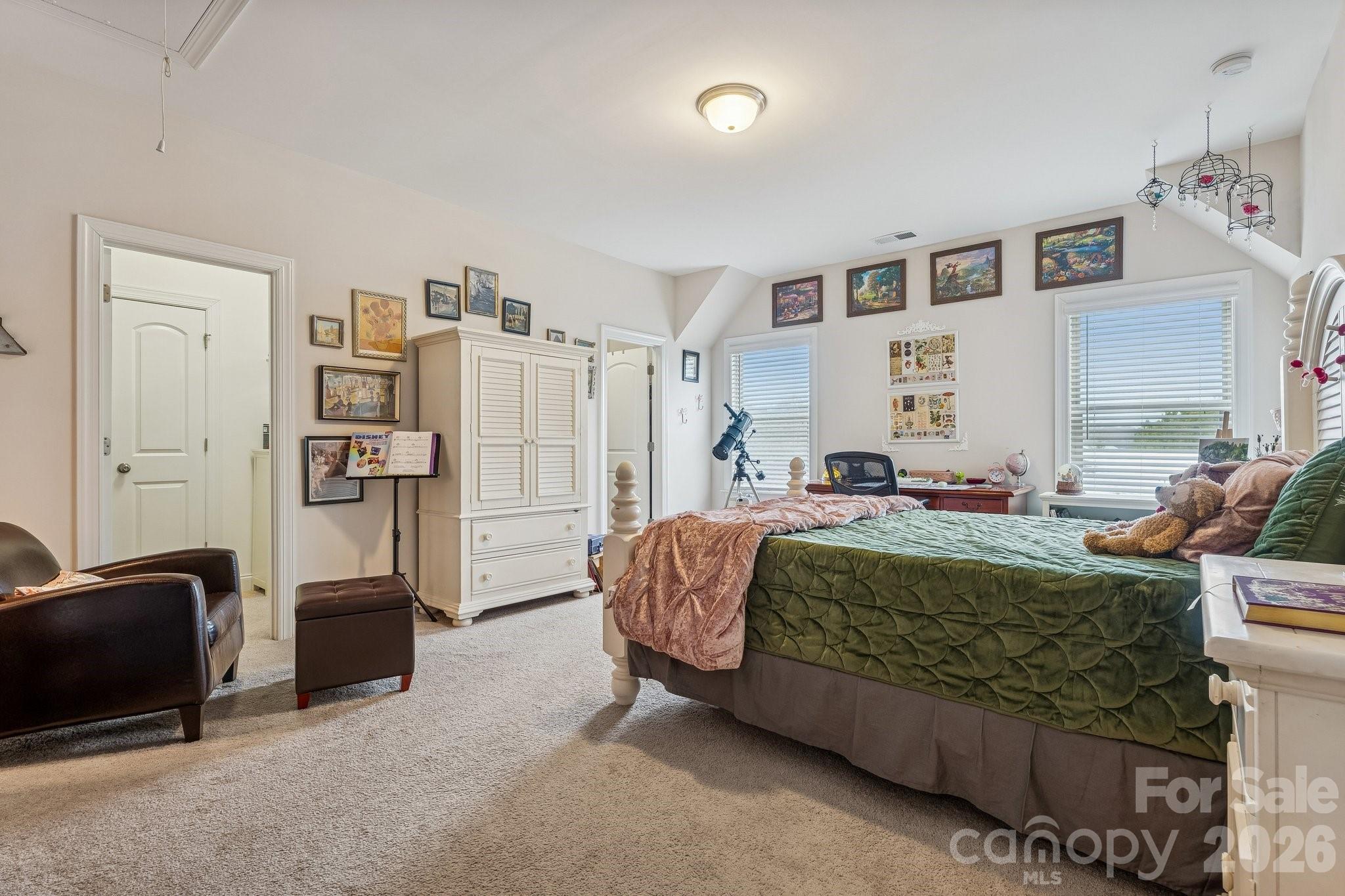 401 Hollyhock Drive — Weddington