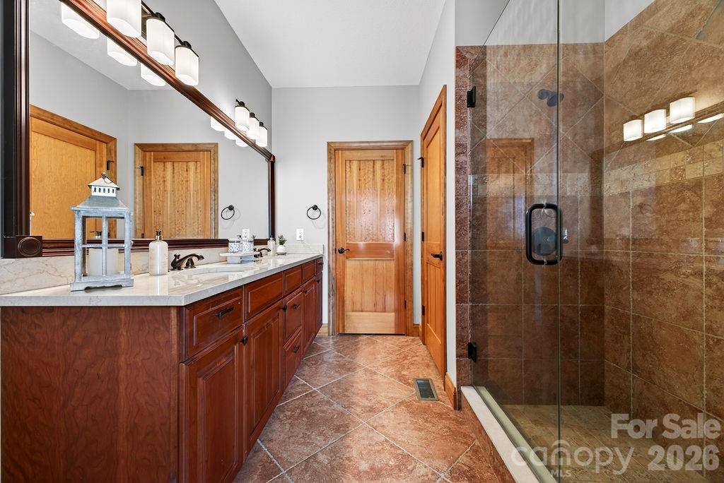 24 Triple Fairways Drive — Hendersonville