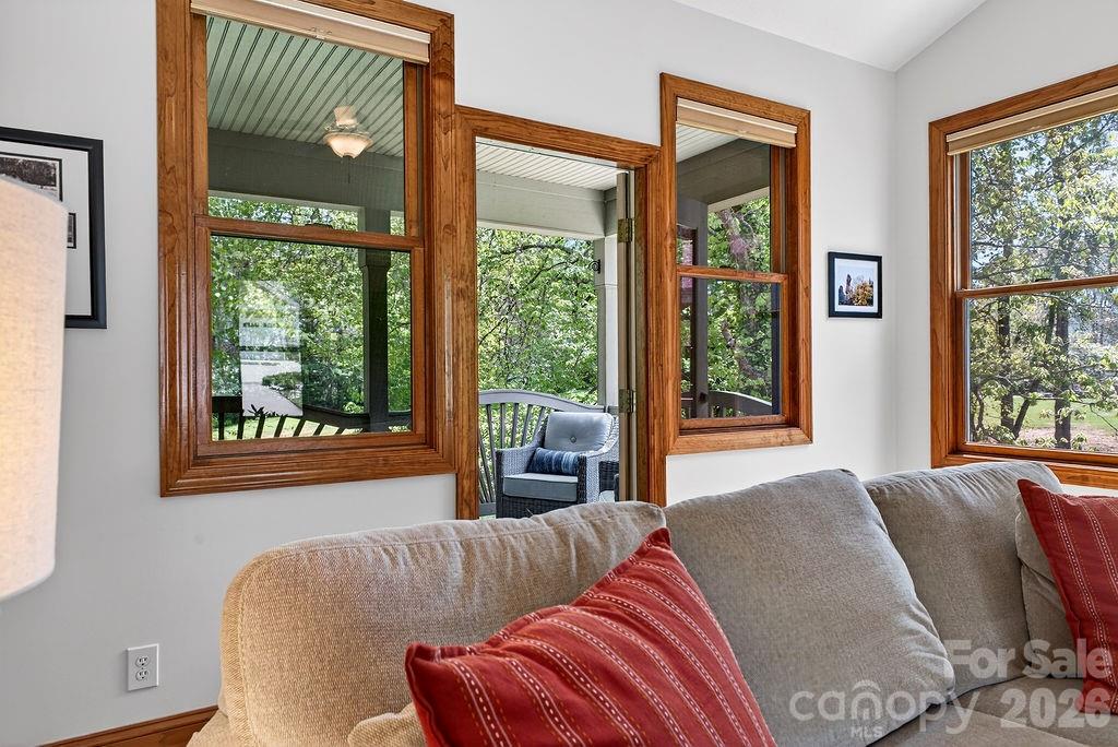 24 Triple Fairways Drive — Hendersonville
