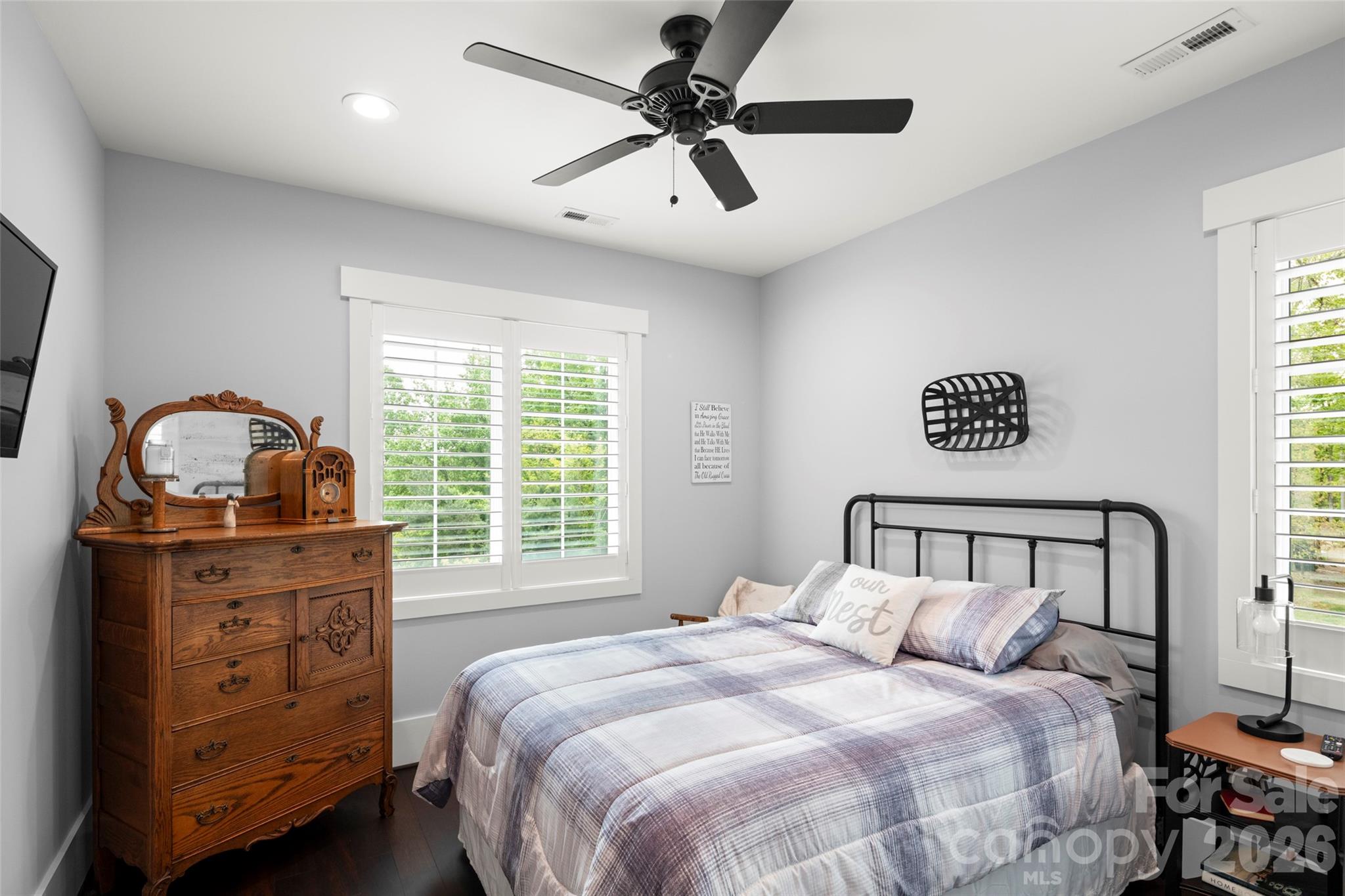 231 Tower Circle — Hendersonville