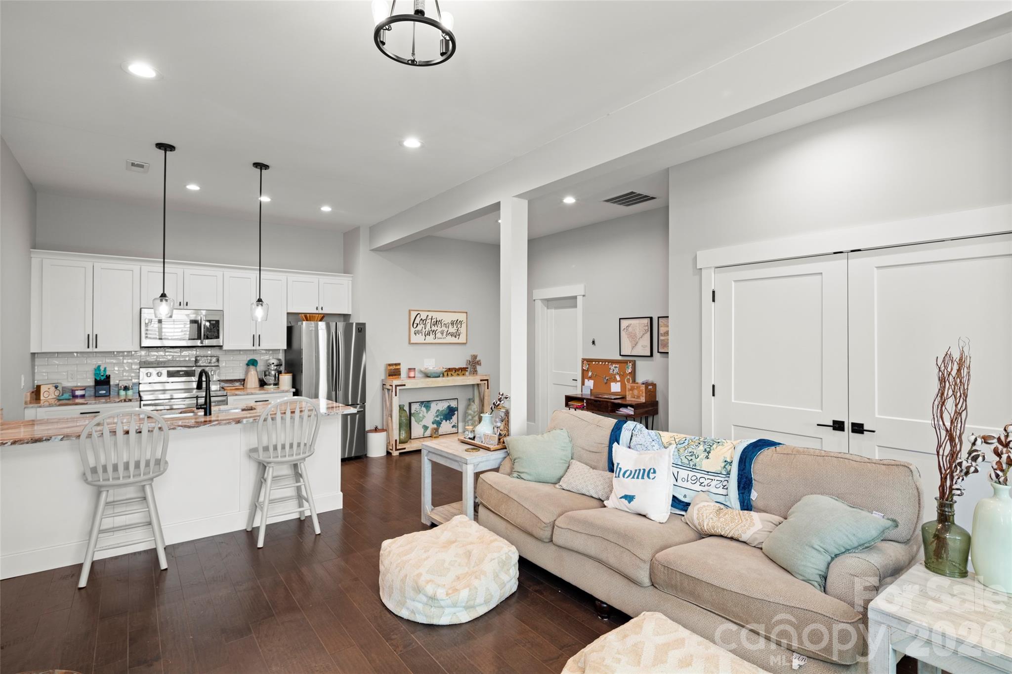 231 Tower Circle — Hendersonville