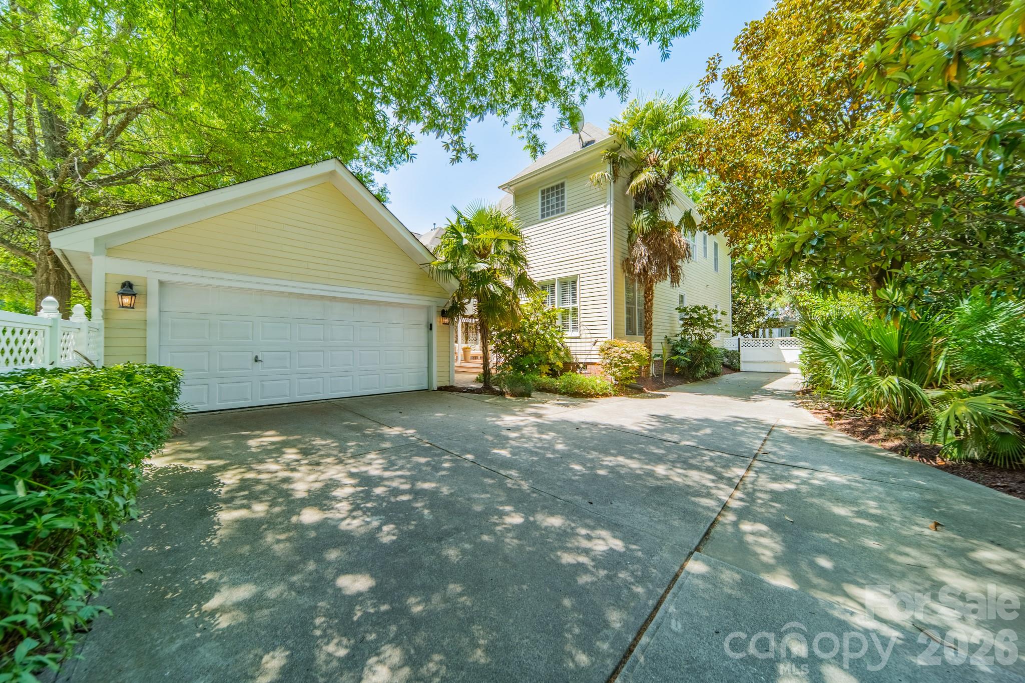 6121 Caseys Side Way — Fort Mill