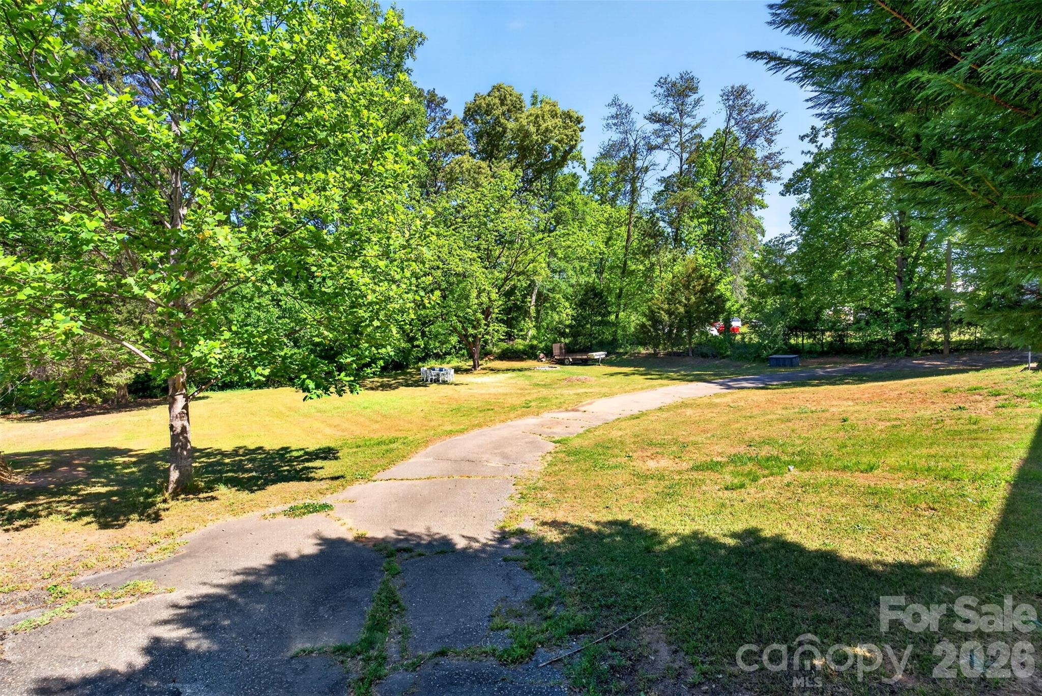 4853 S Main Street — Cowpens