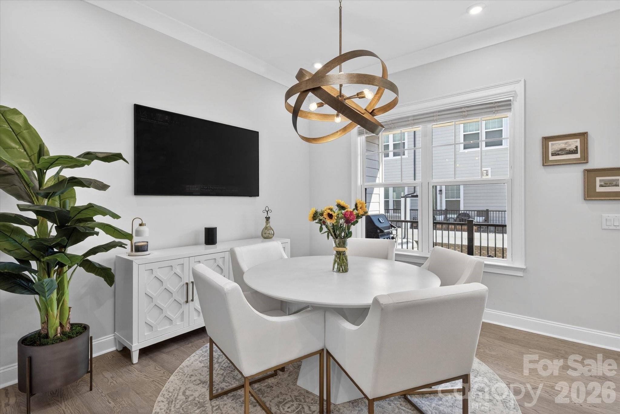 2547 Deacon Avenue — Charlotte