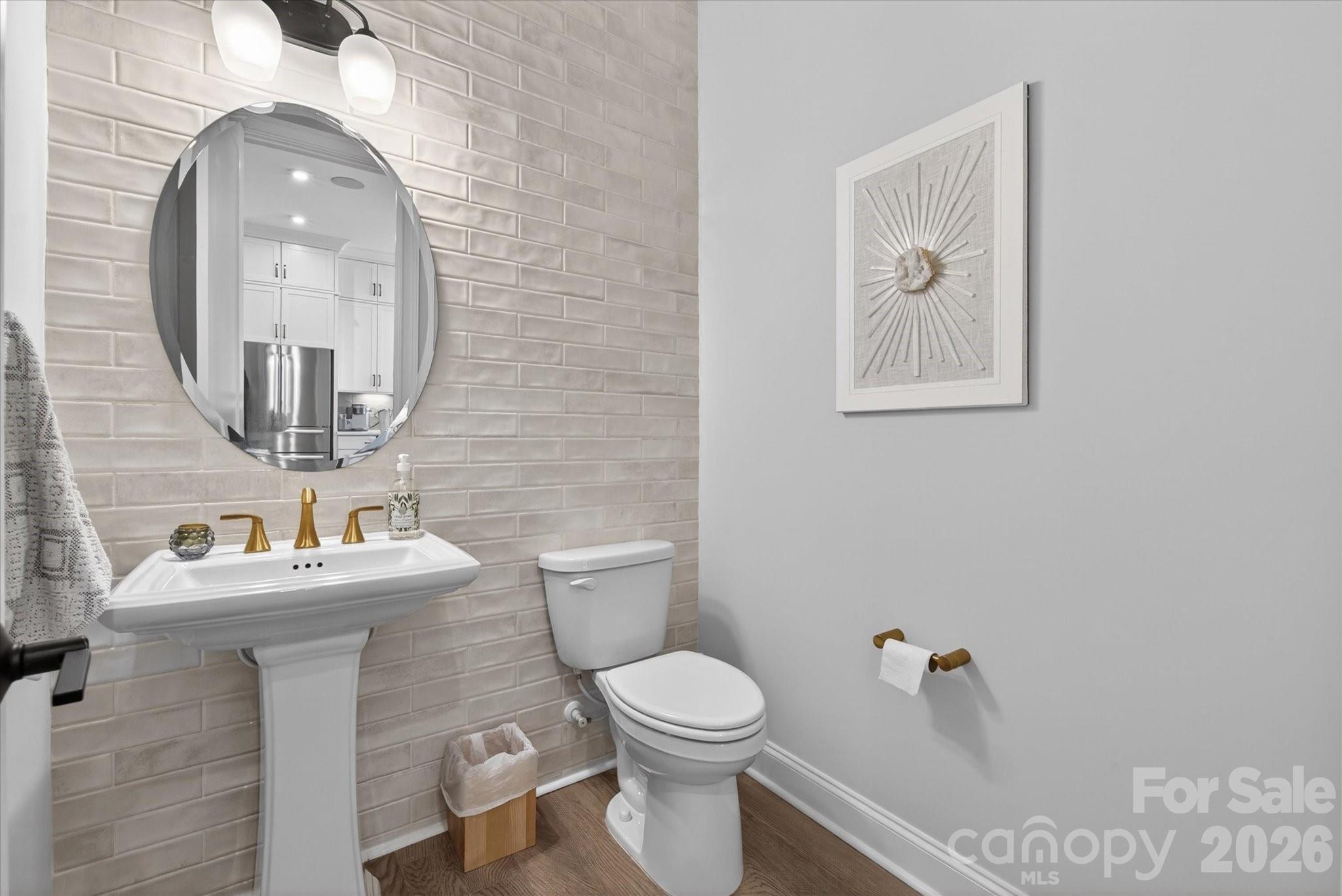 2547 Deacon Avenue — Charlotte