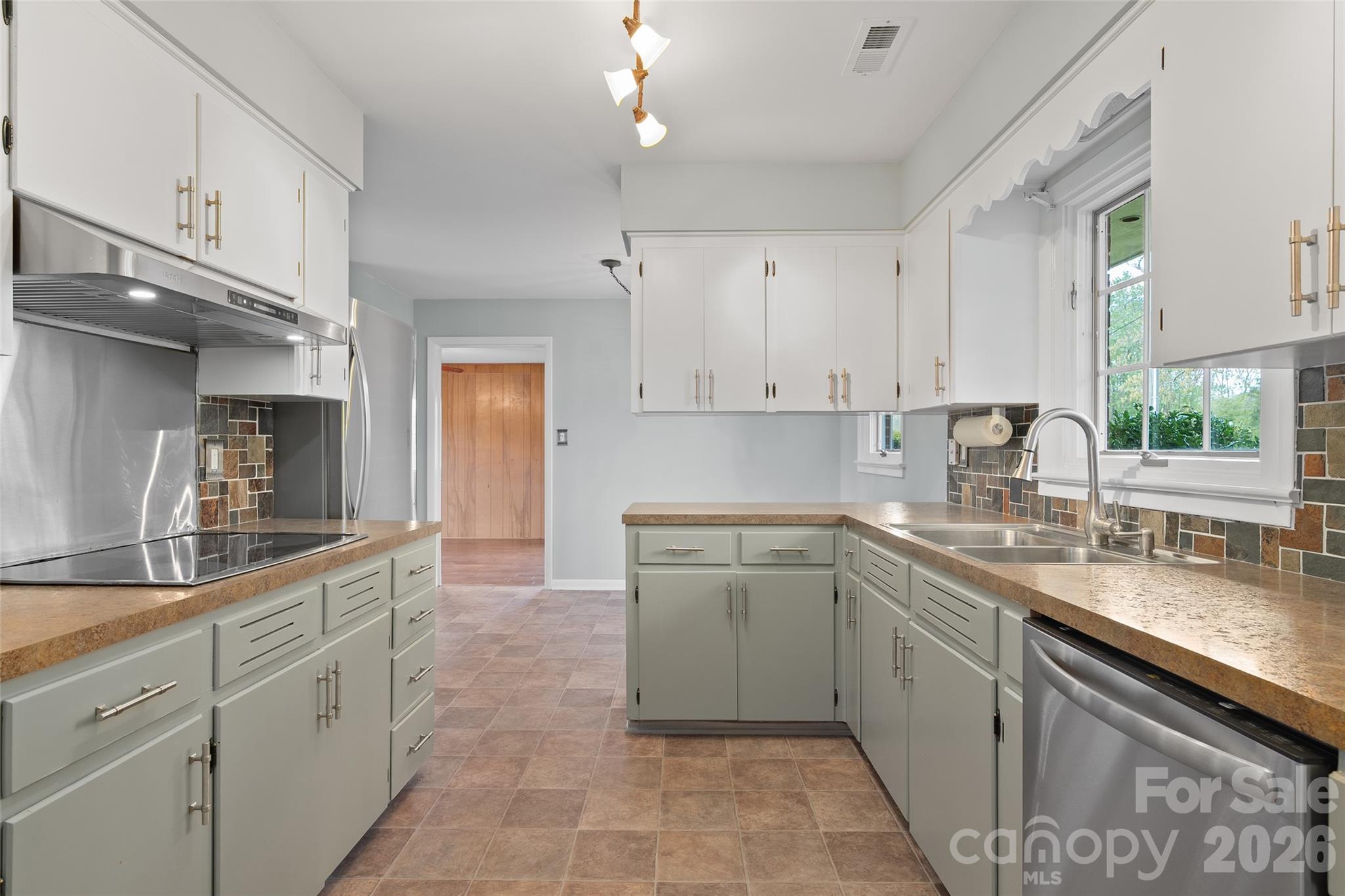 441 Mulberry Street — Clyde