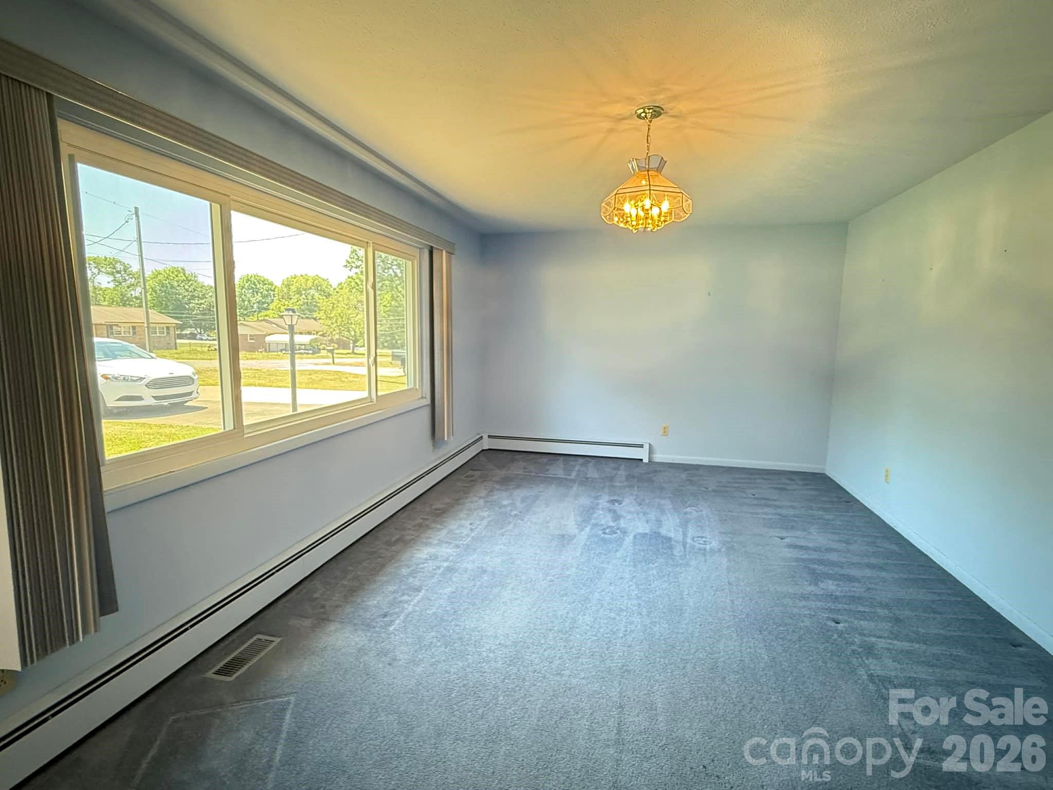 3195 Westview Street — Valdese