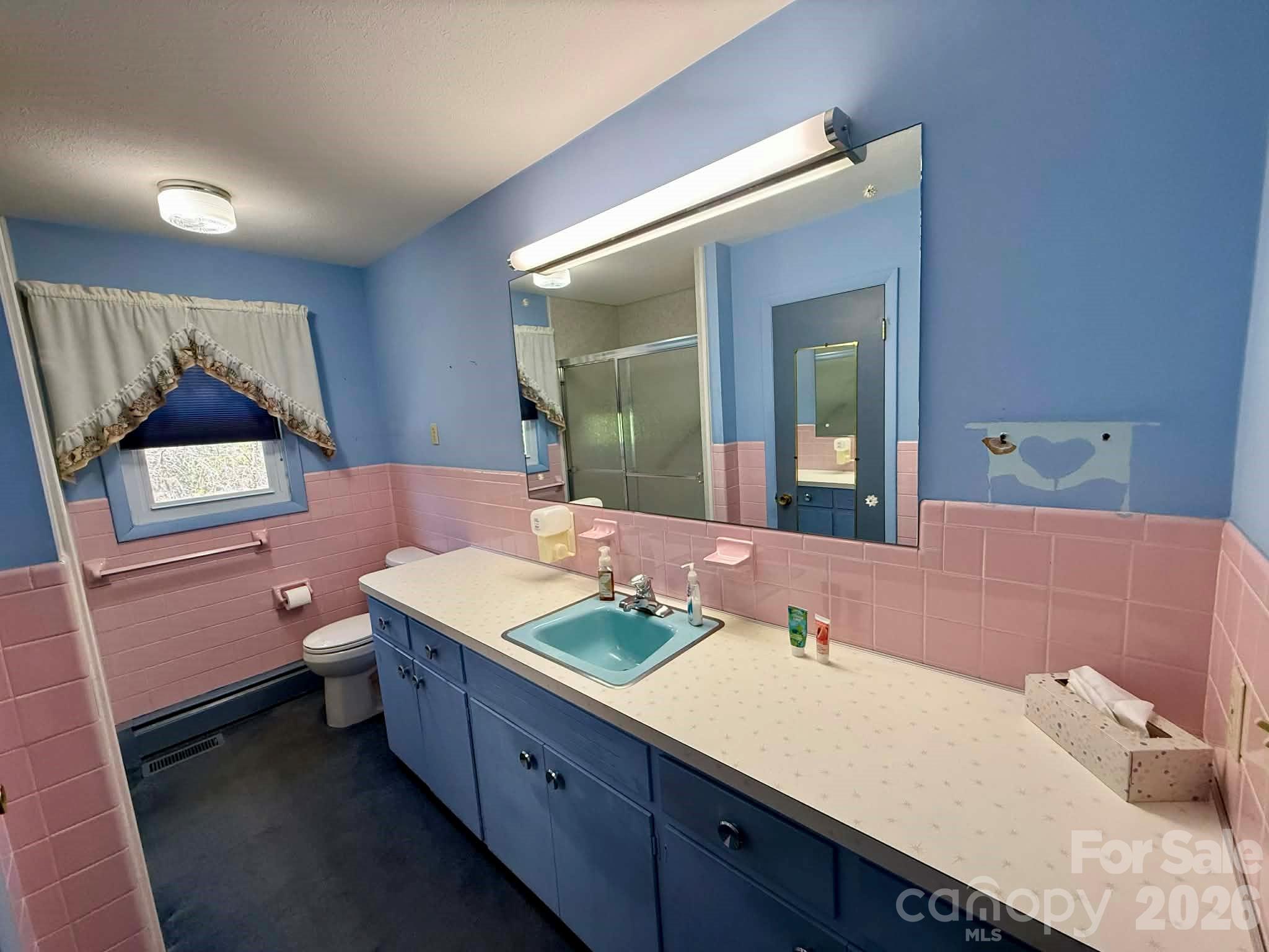 3195 Westview Street — Valdese