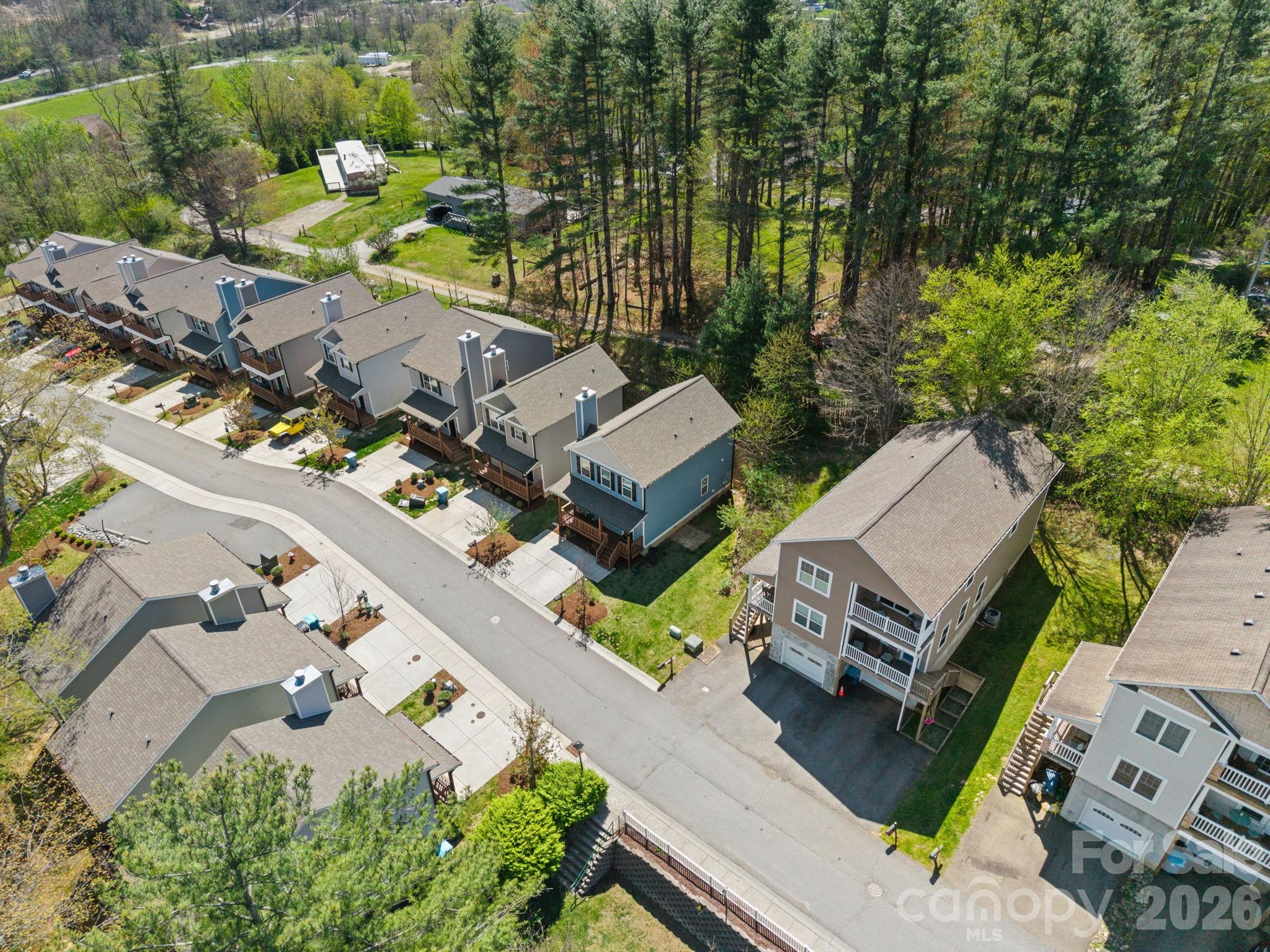 228 Stratford Lane — Boone