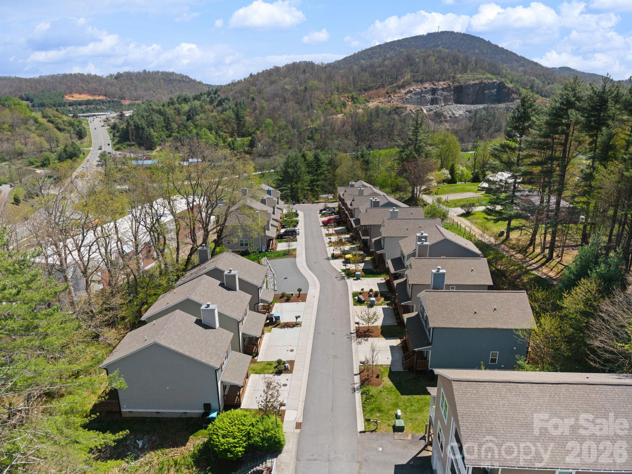 228 Stratford Lane — Boone