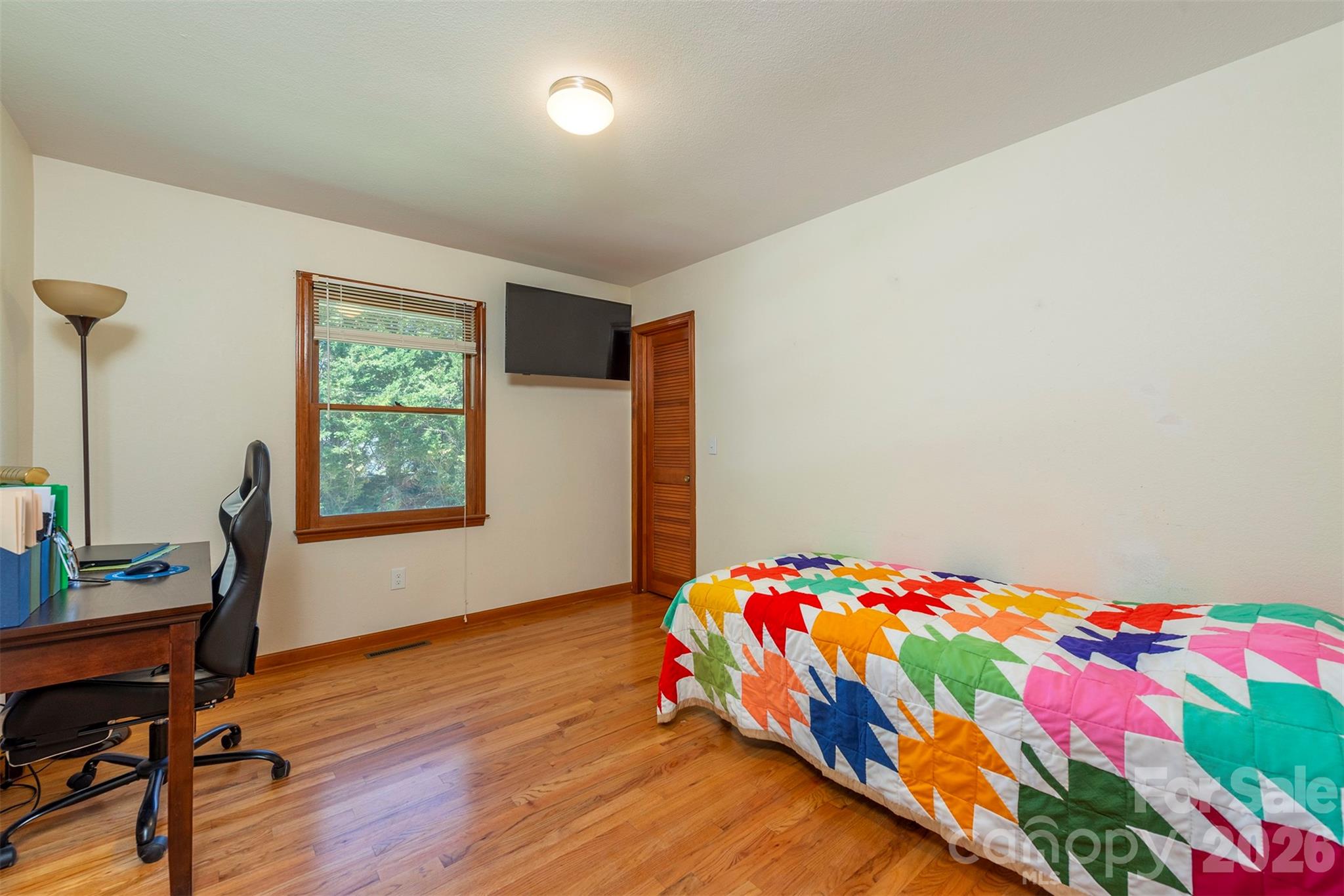 230 Blythewood Drive — Hendersonville