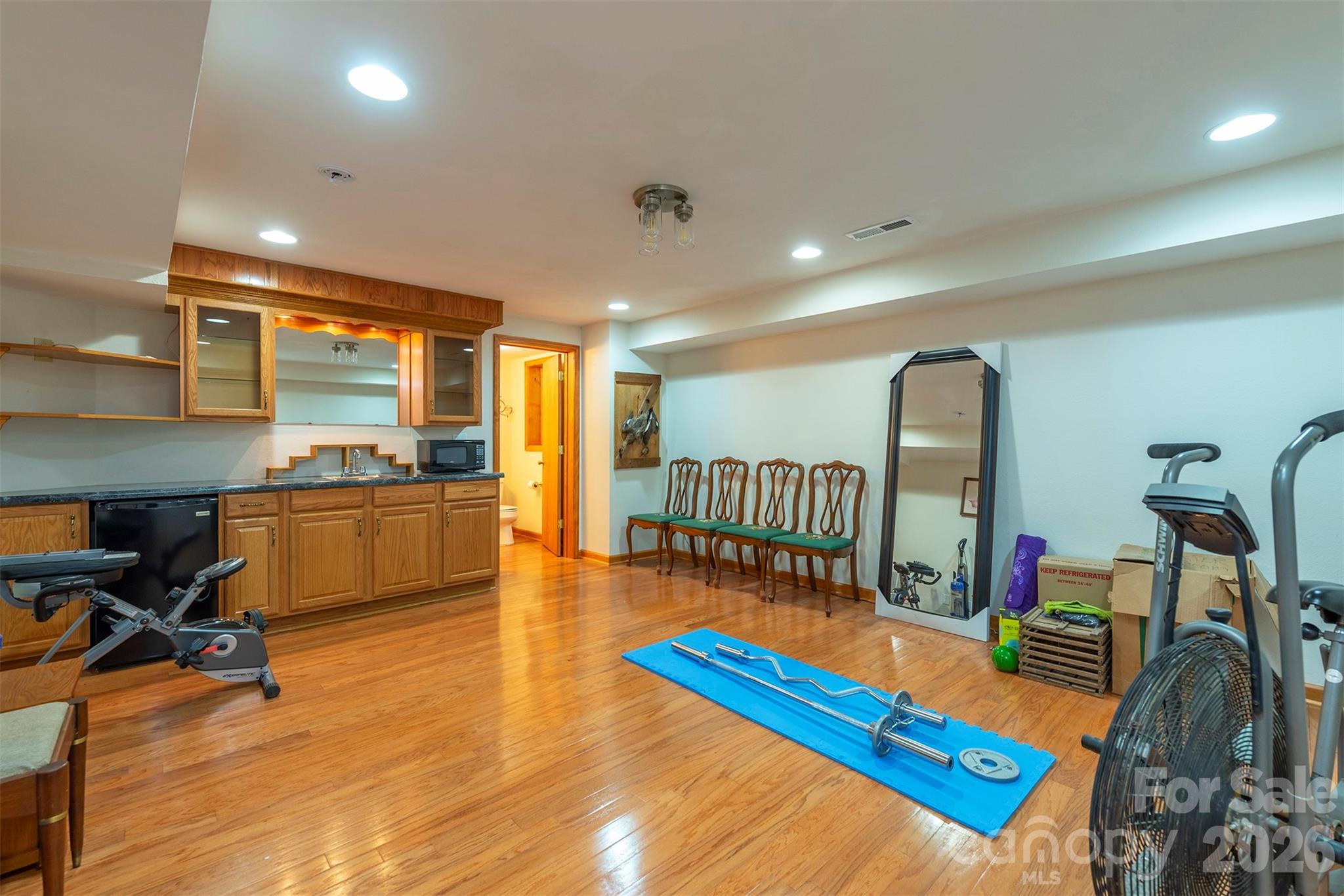 230 Blythewood Drive — Hendersonville