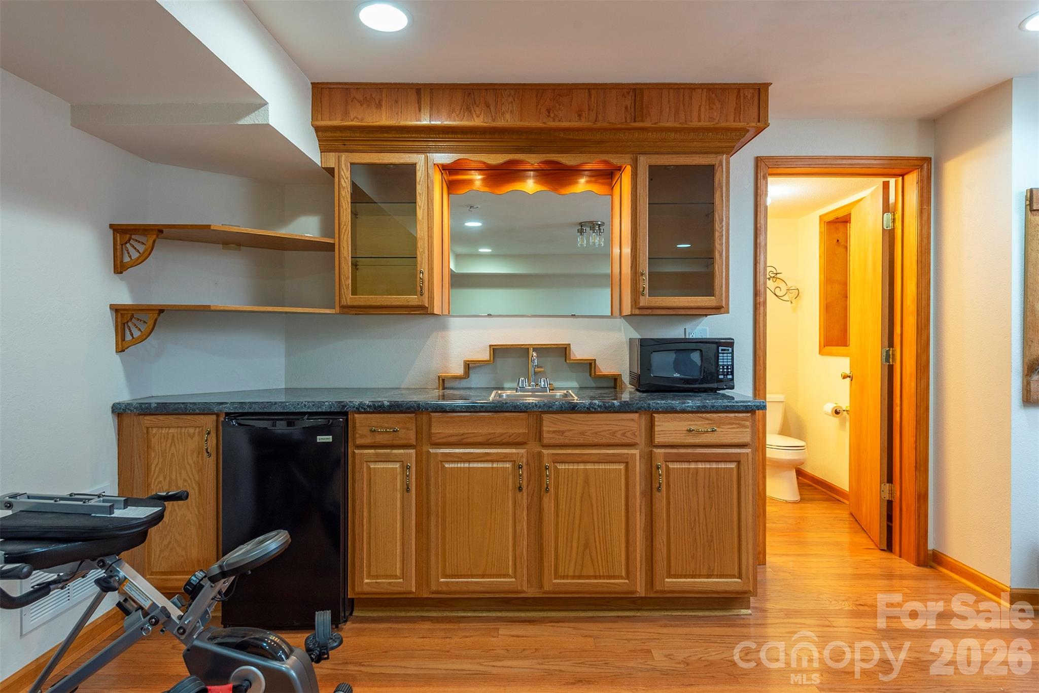 230 Blythewood Drive — Hendersonville