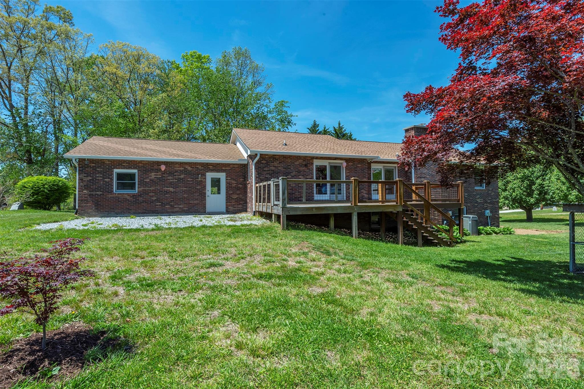 230 Blythewood Drive — Hendersonville