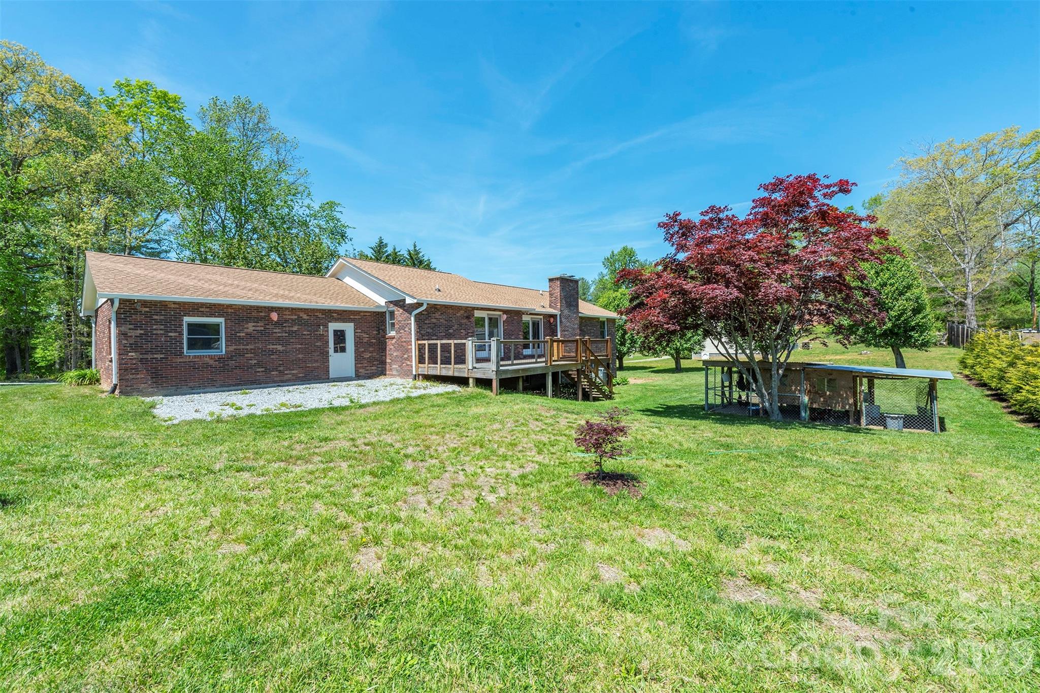 230 Blythewood Drive — Hendersonville