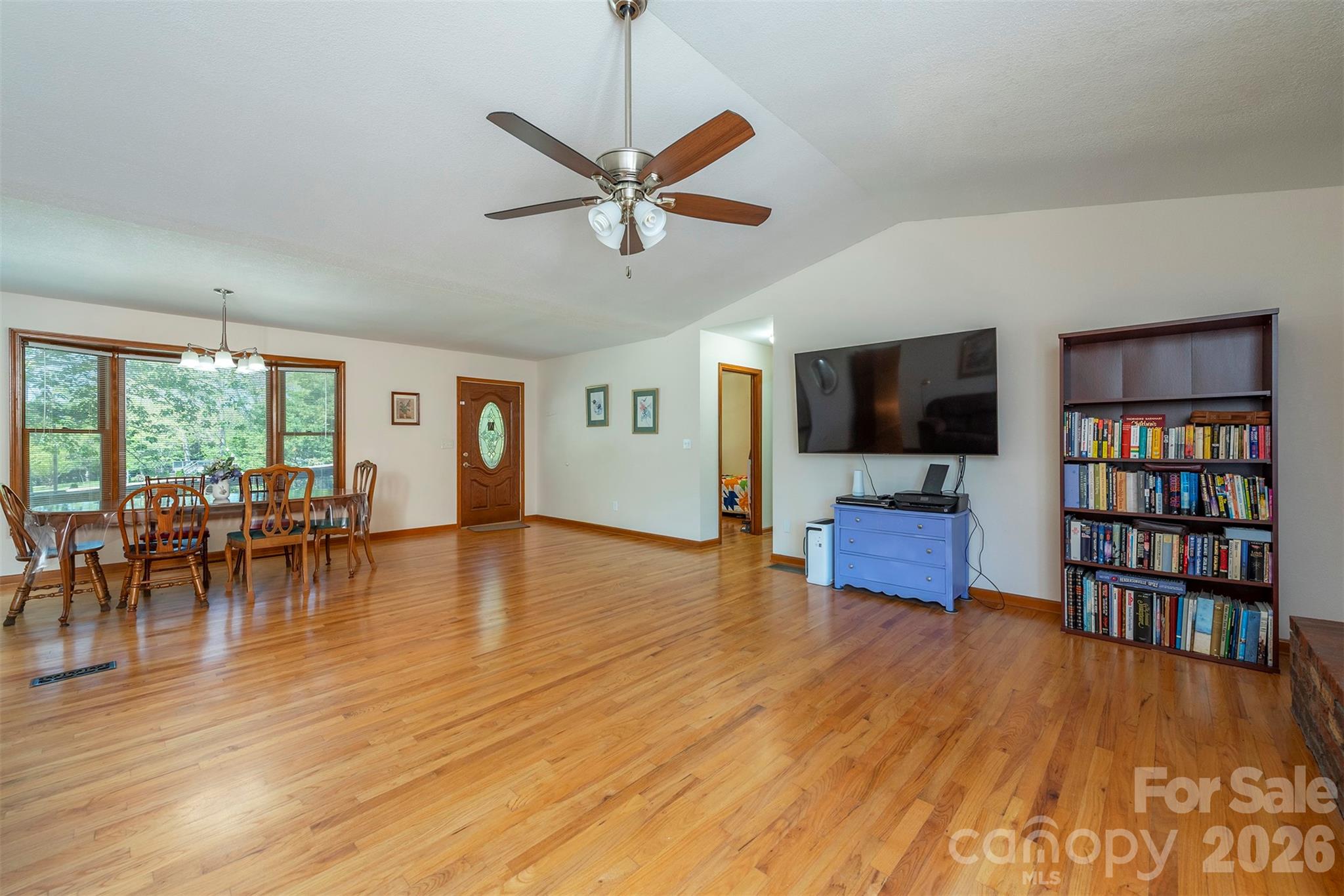 230 Blythewood Drive — Hendersonville