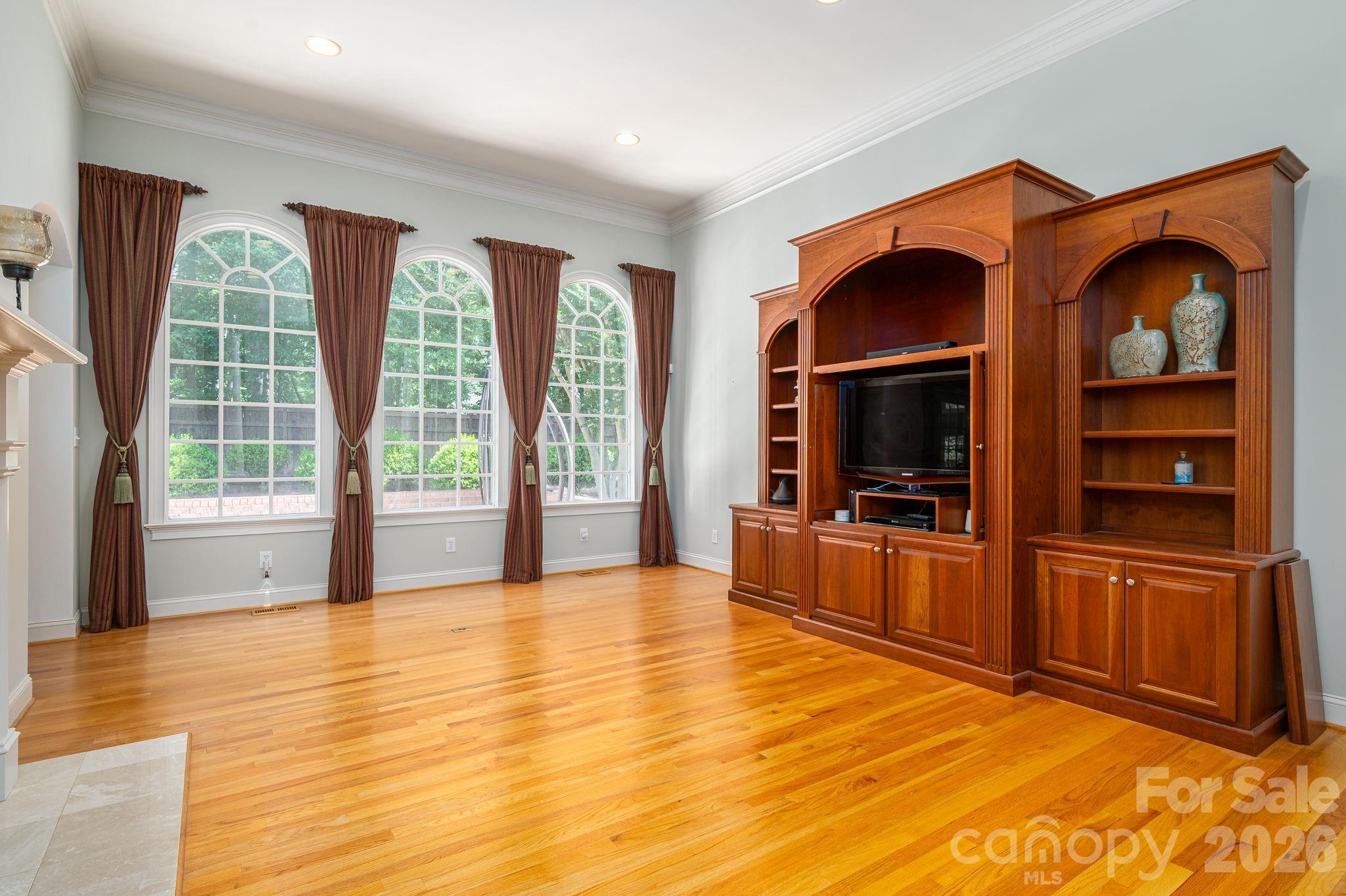110 Elizabeth Court — Mount Holly