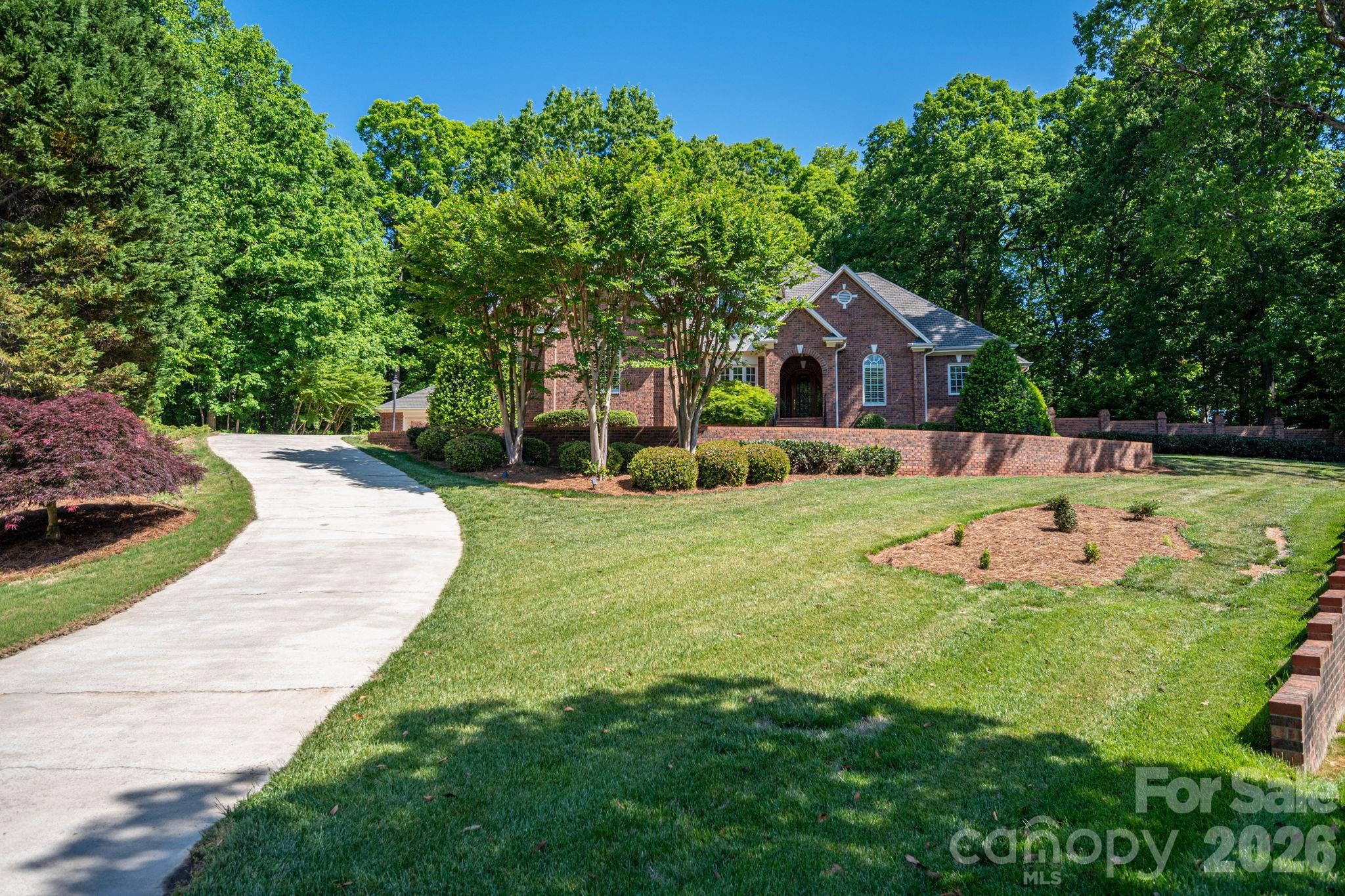 110 Elizabeth Court — Mount Holly