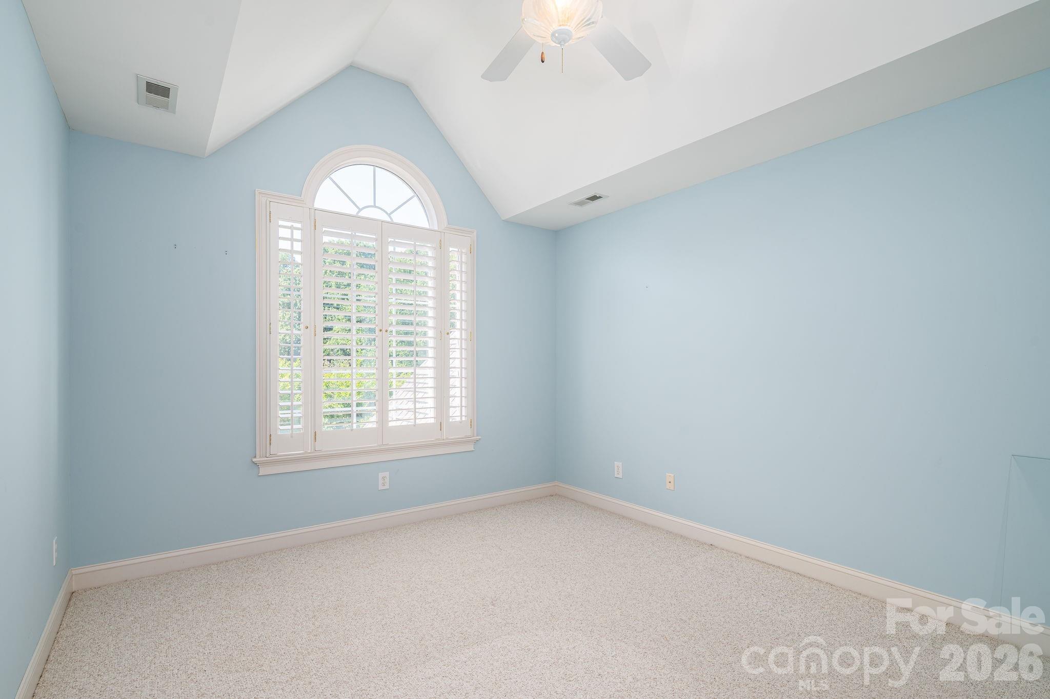 110 Elizabeth Court — Mount Holly