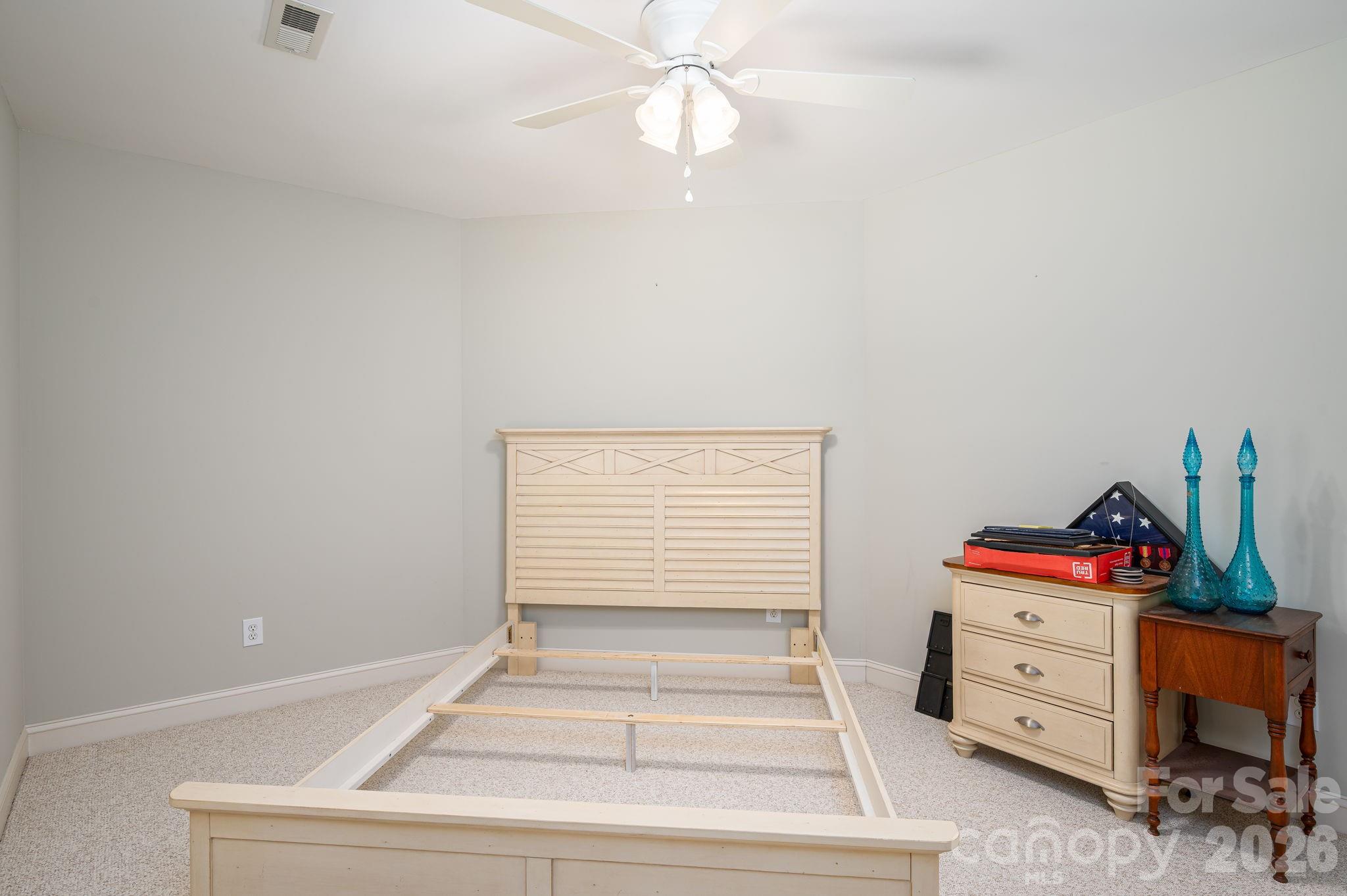 110 Elizabeth Court — Mount Holly