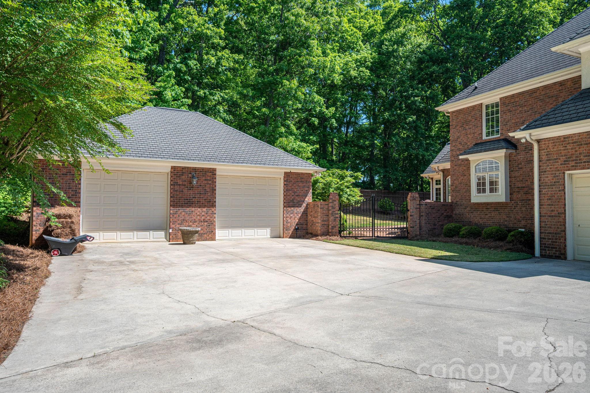 110 Elizabeth Court — Mount Holly