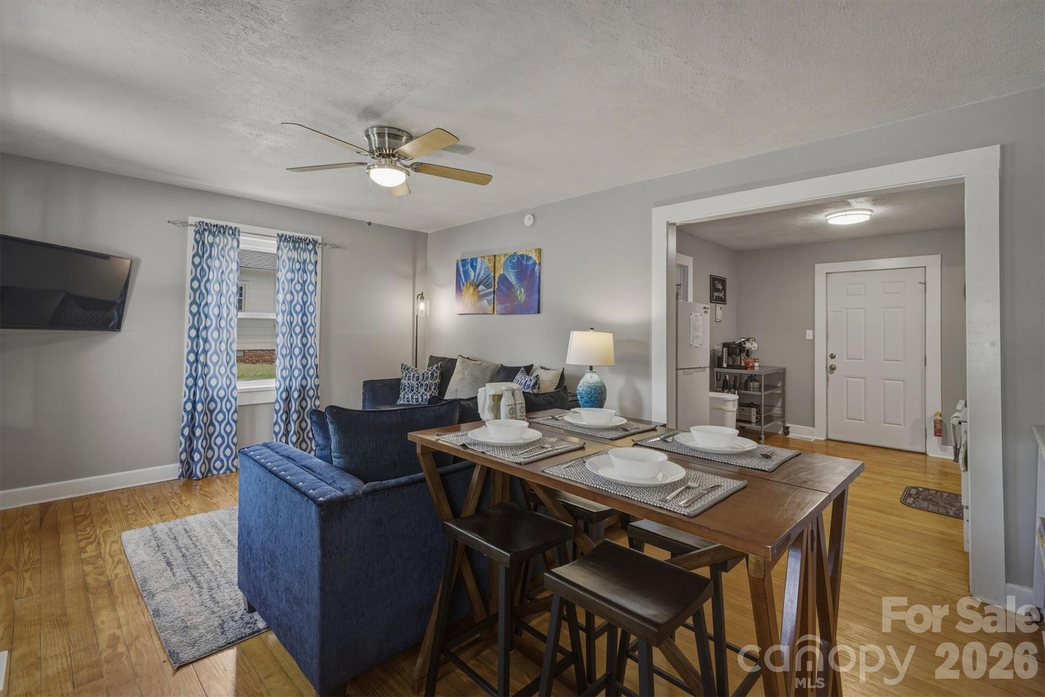 905 Carbon City Road — Morganton