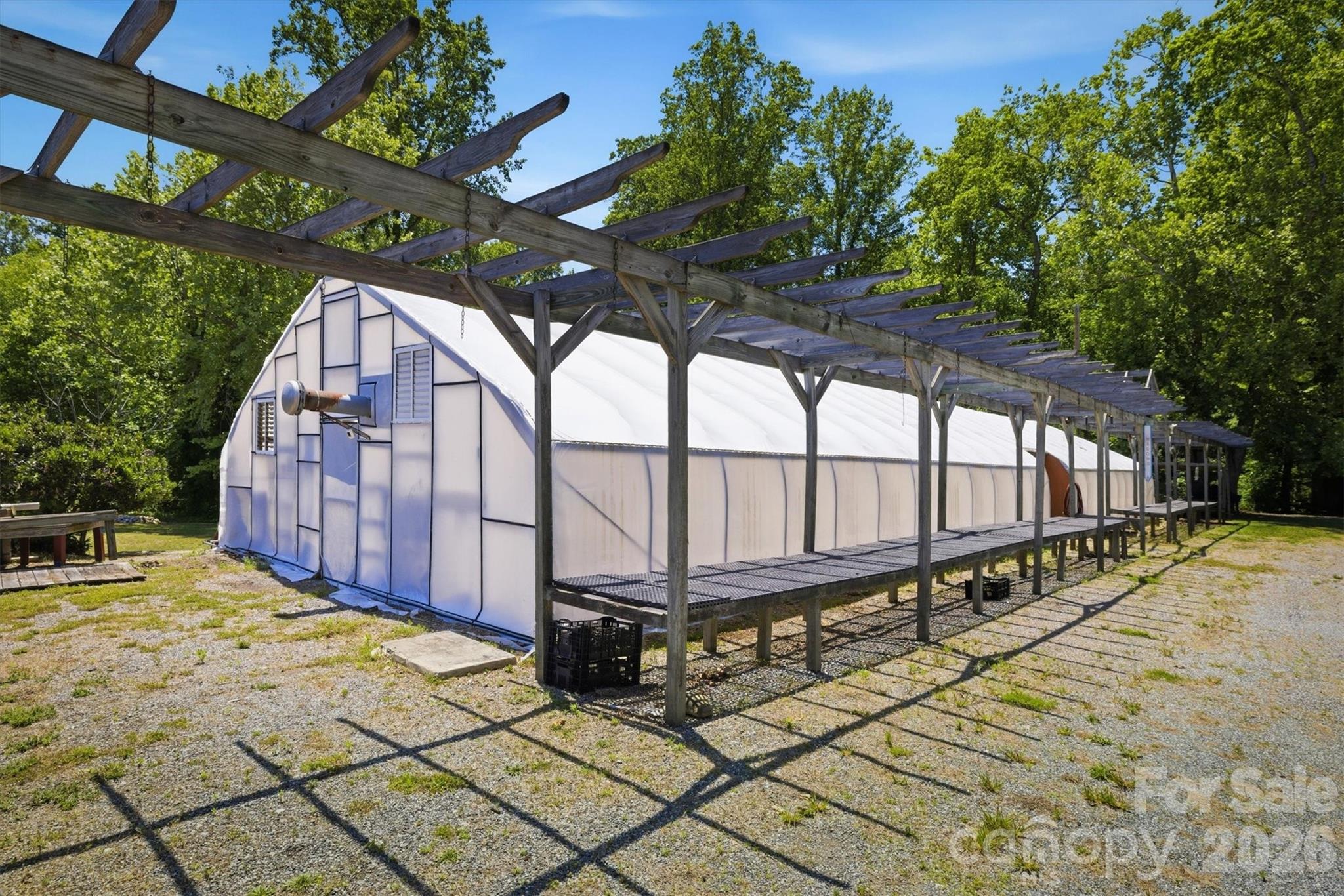 905 Carbon City Road — Morganton