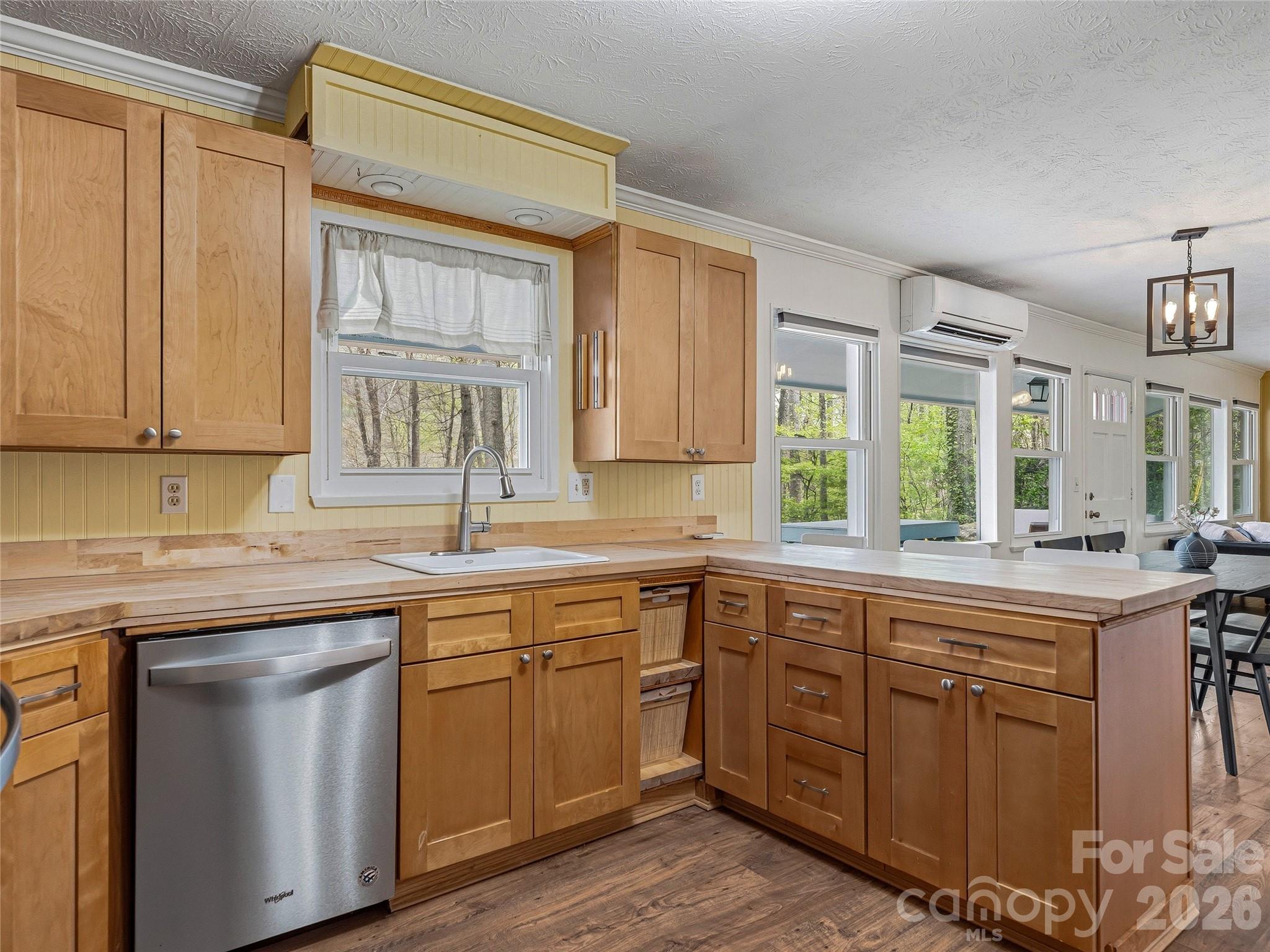 36 Dogwood Drive — Maggie Valley