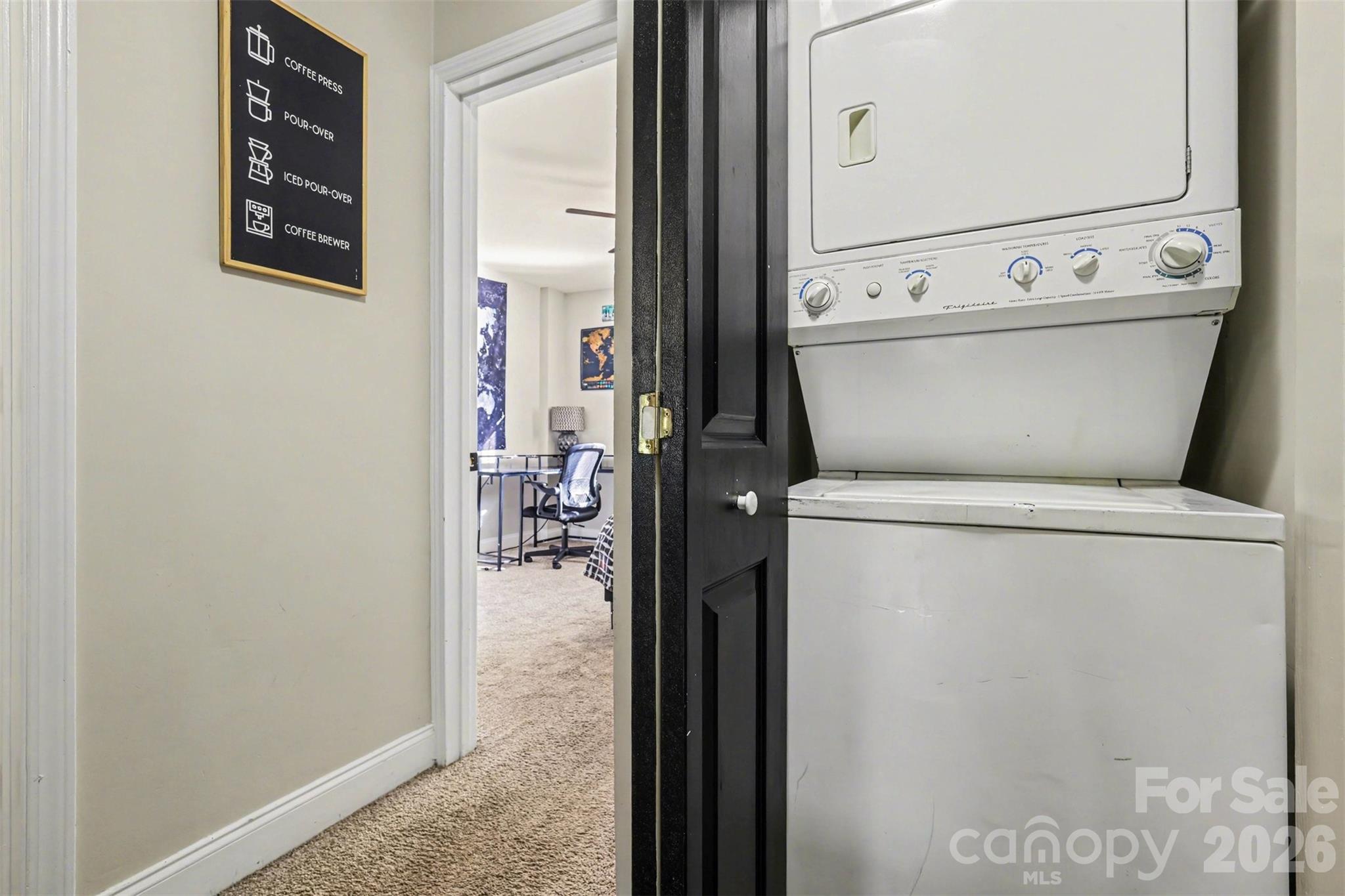 1201 Green Oaks Lane — Charlotte