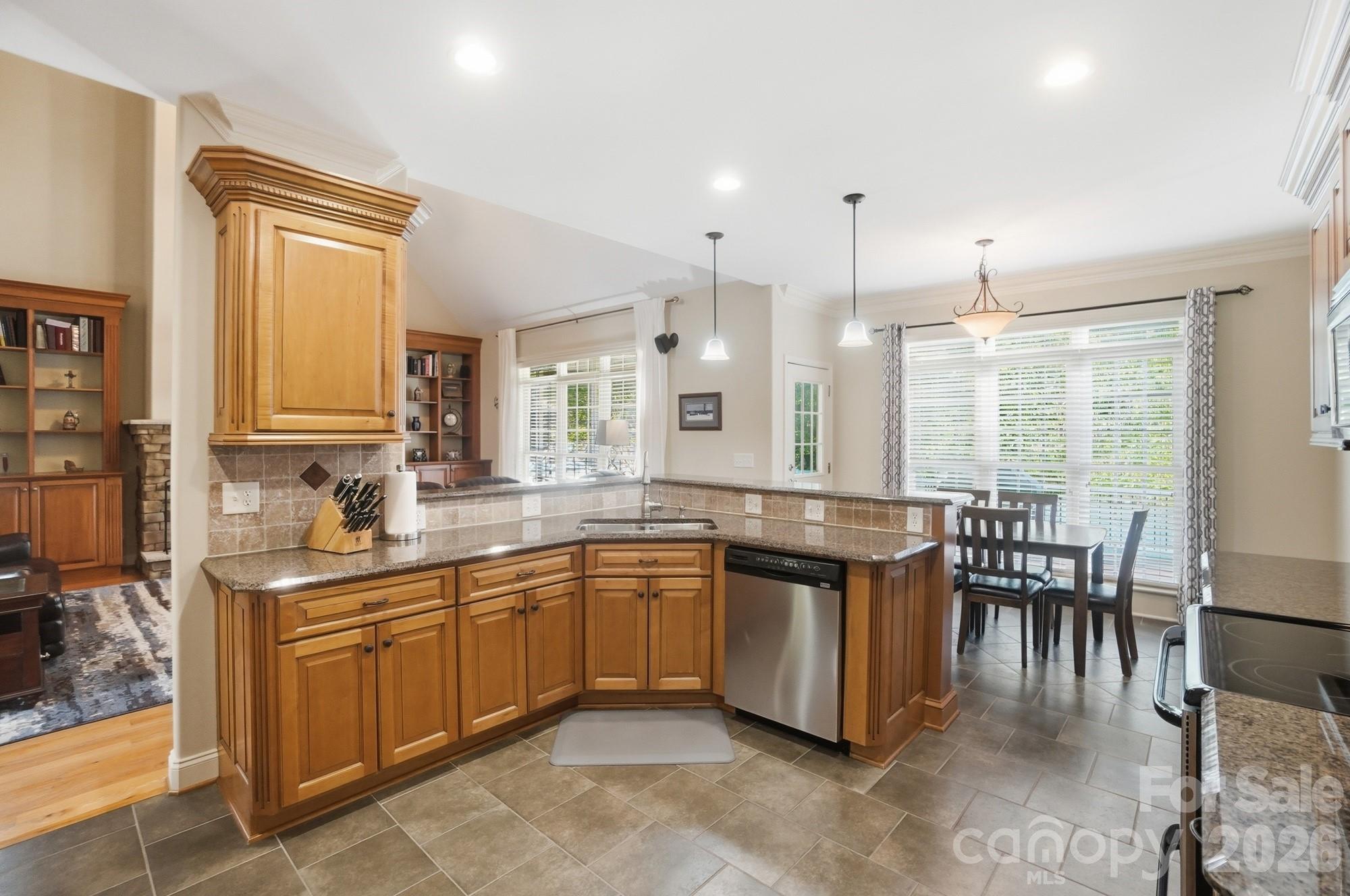 123 Coral Rutledge Drive — Mount Holly