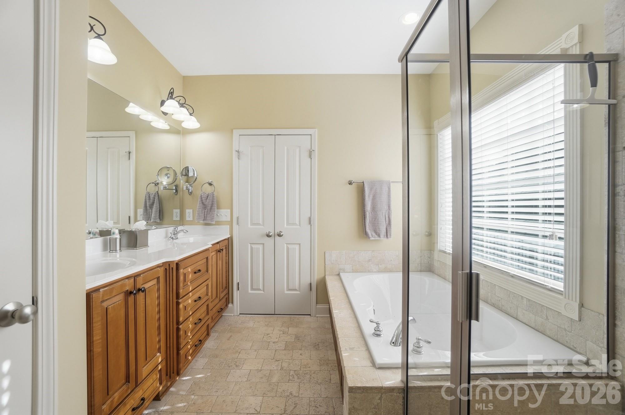 123 Coral Rutledge Drive — Mount Holly