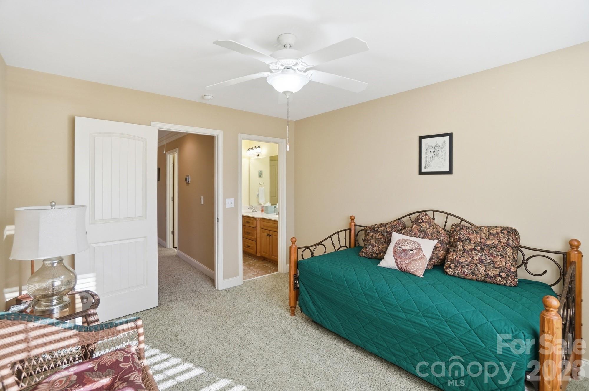 123 Coral Rutledge Drive — Mount Holly