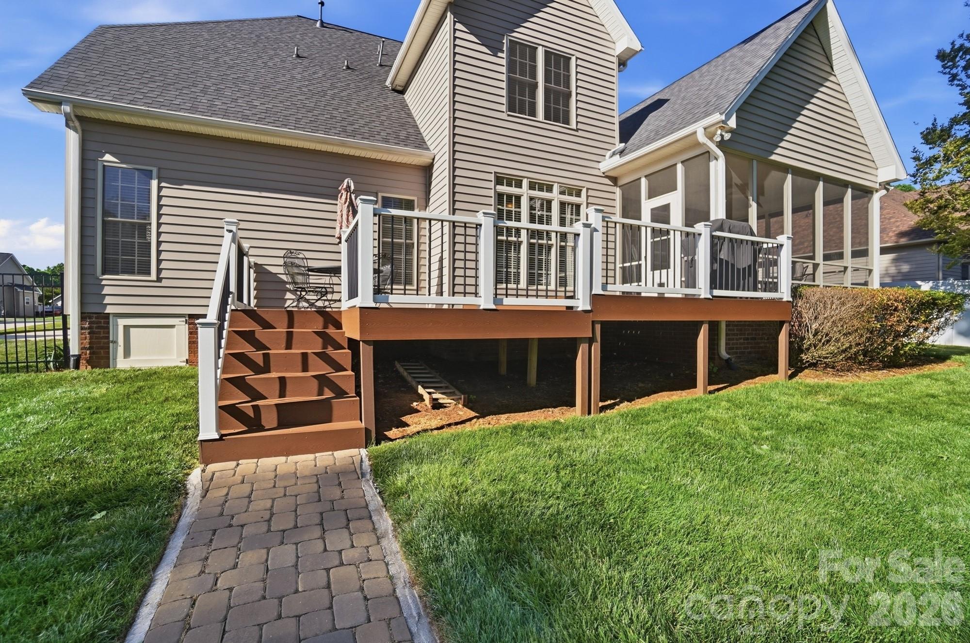 123 Coral Rutledge Drive — Mount Holly