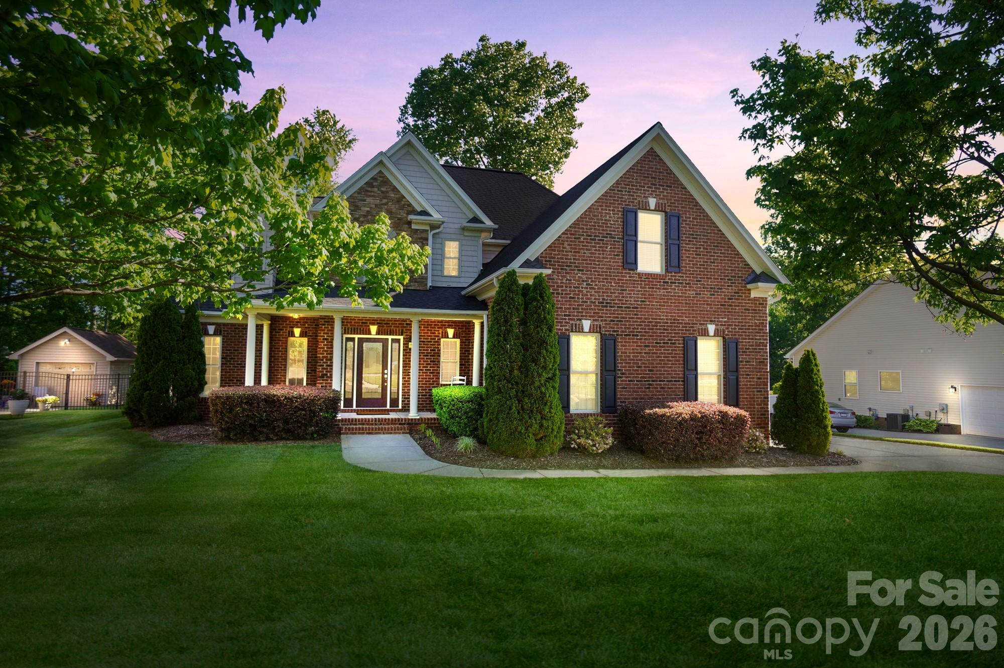 123 Coral Rutledge Drive — Mount Holly