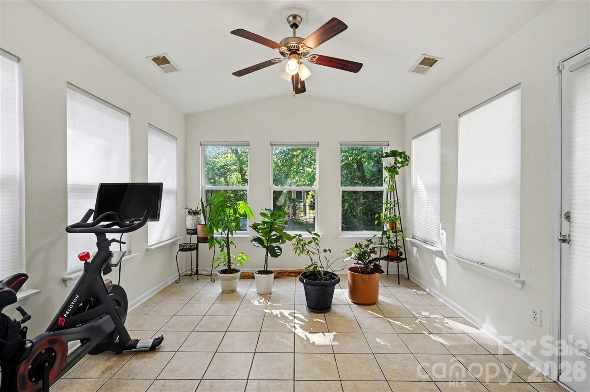 12700 Oldehurst Place — Charlotte
