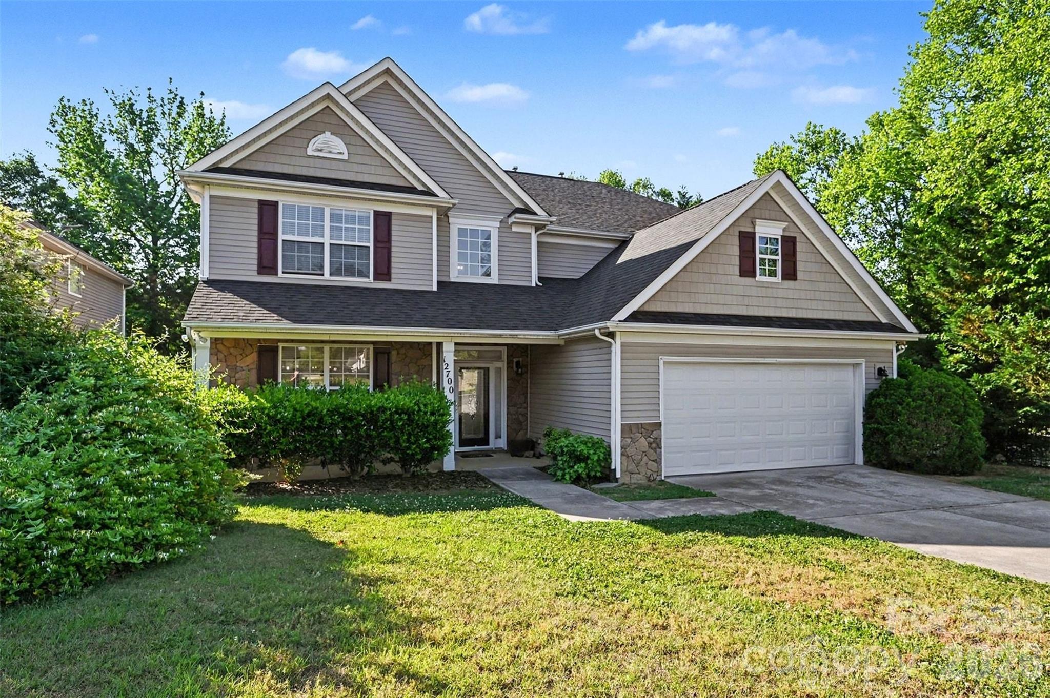 12700 Oldehurst Place — Charlotte