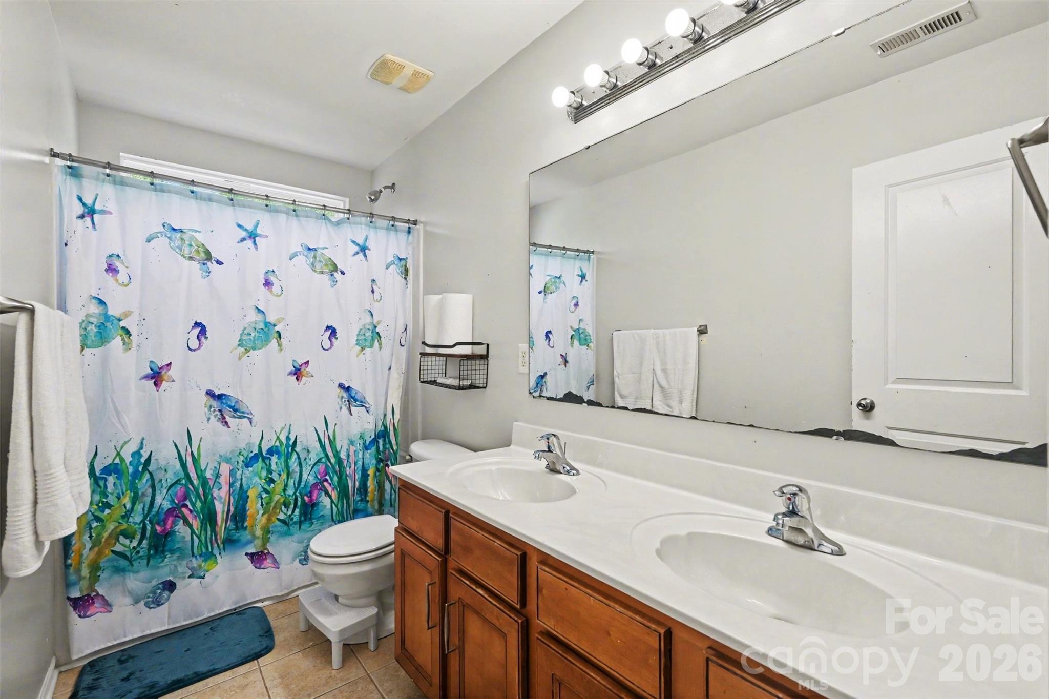 12700 Oldehurst Place — Charlotte