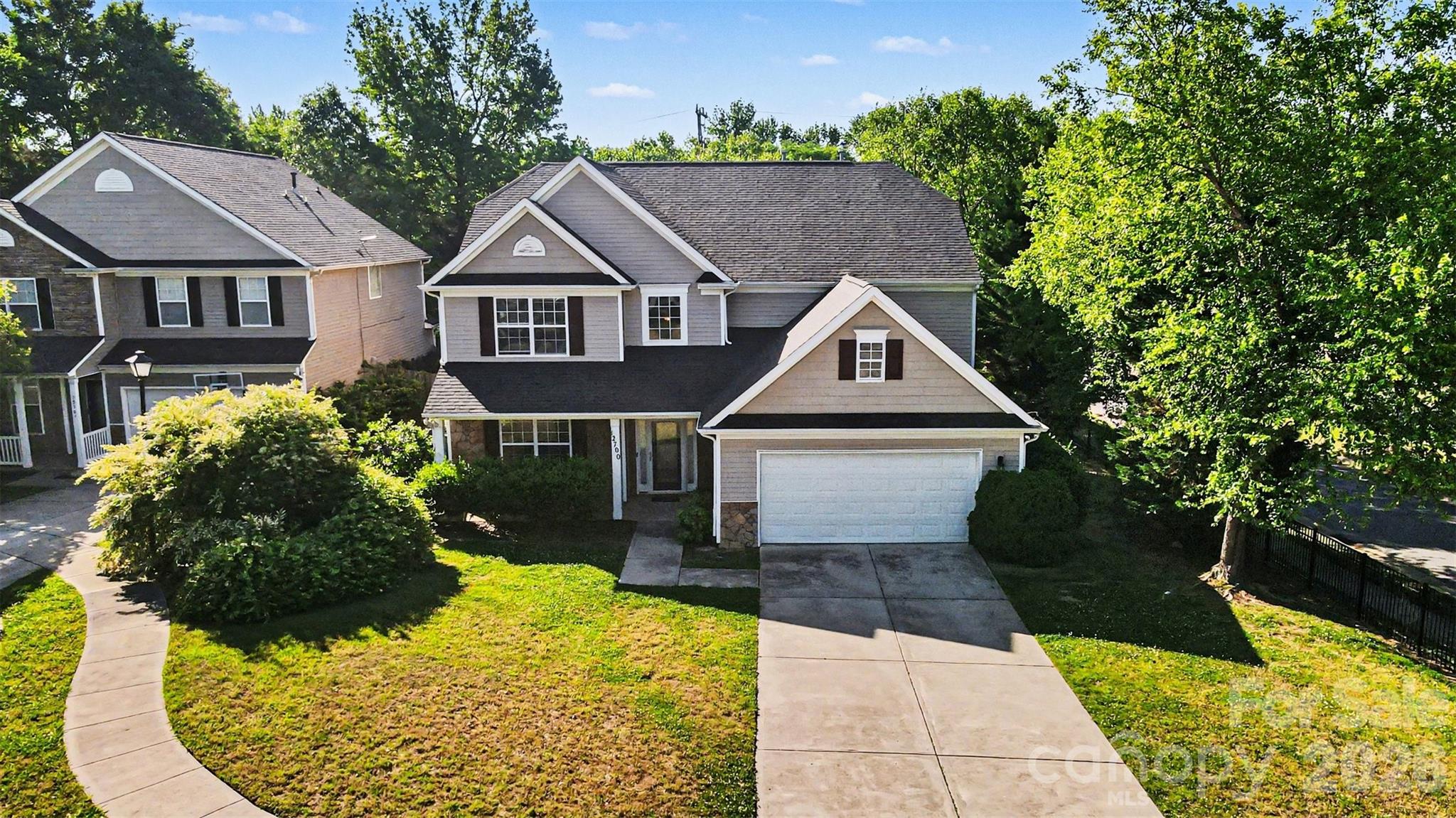 12700 Oldehurst Place — Charlotte