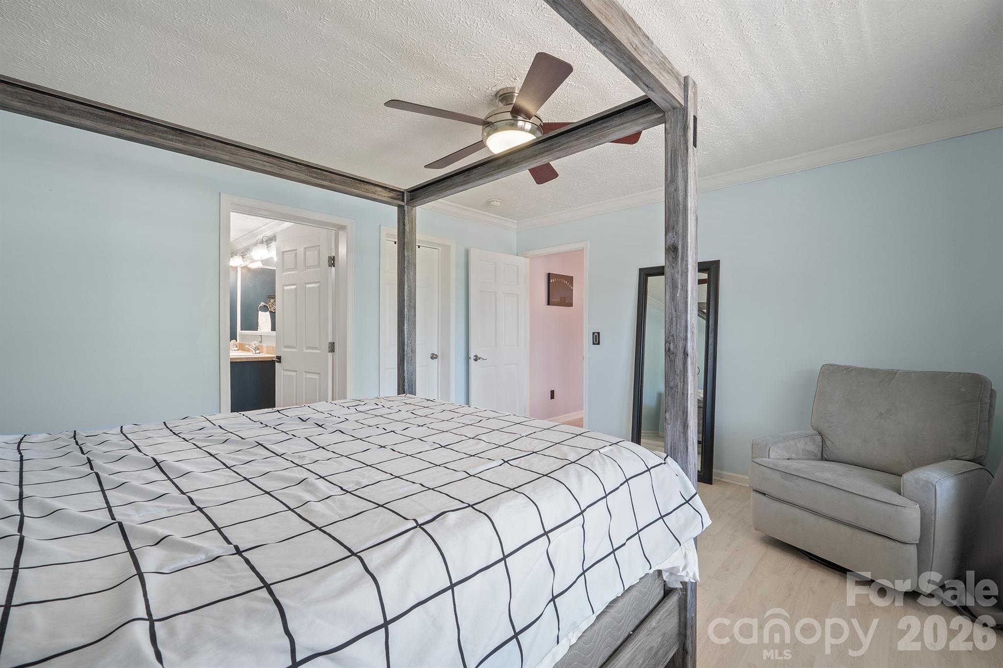 132 Top Flite Drive — Statesville