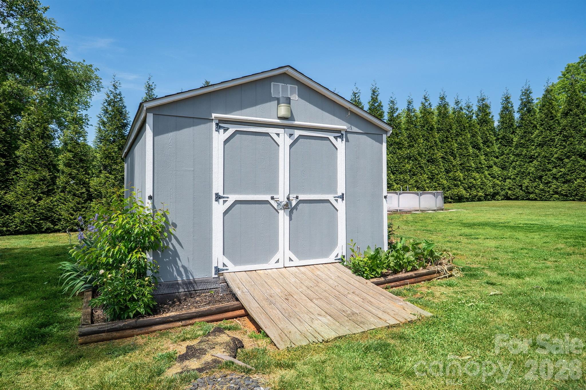 132 Top Flite Drive — Statesville