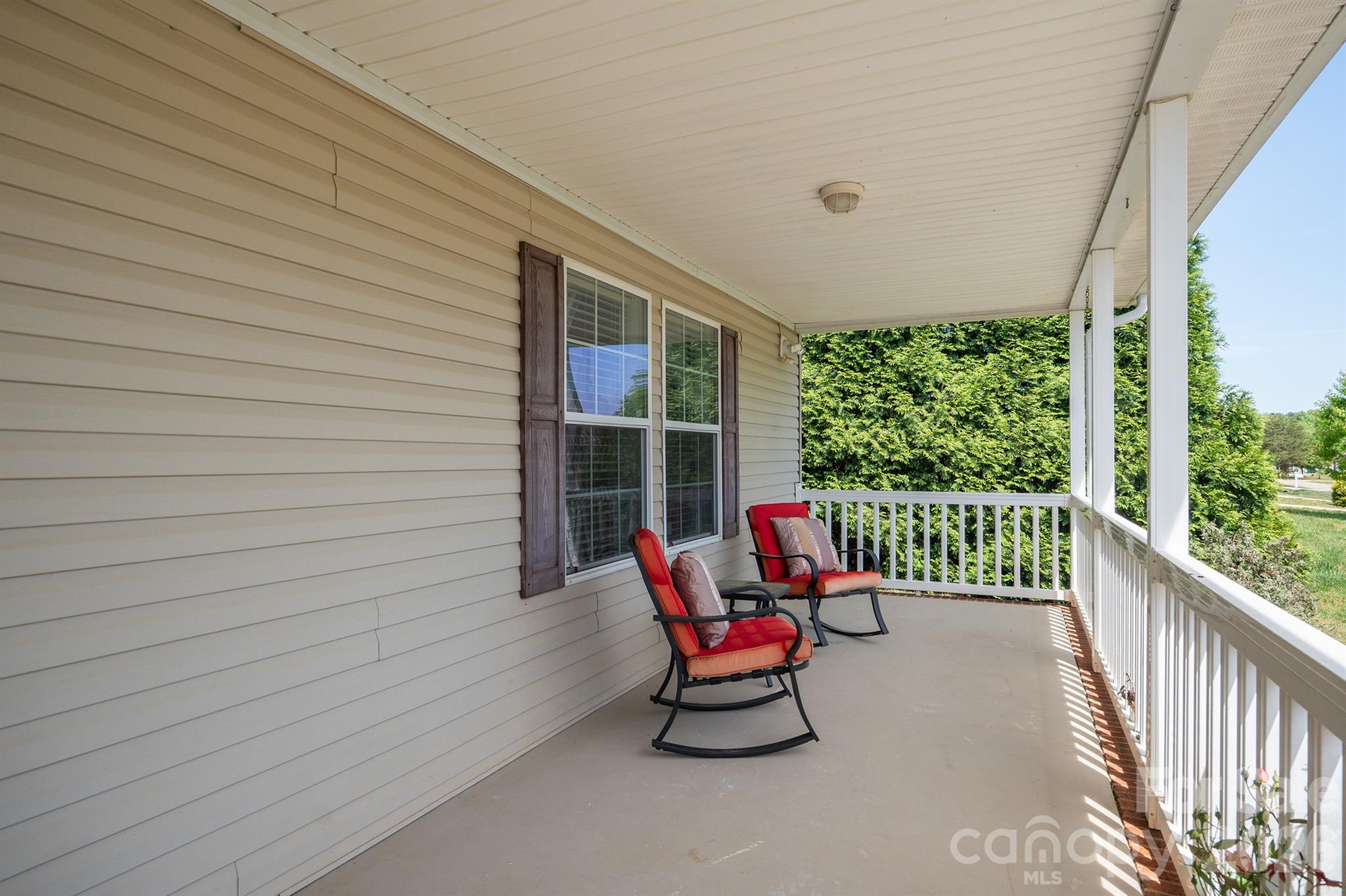 132 Top Flite Drive — Statesville