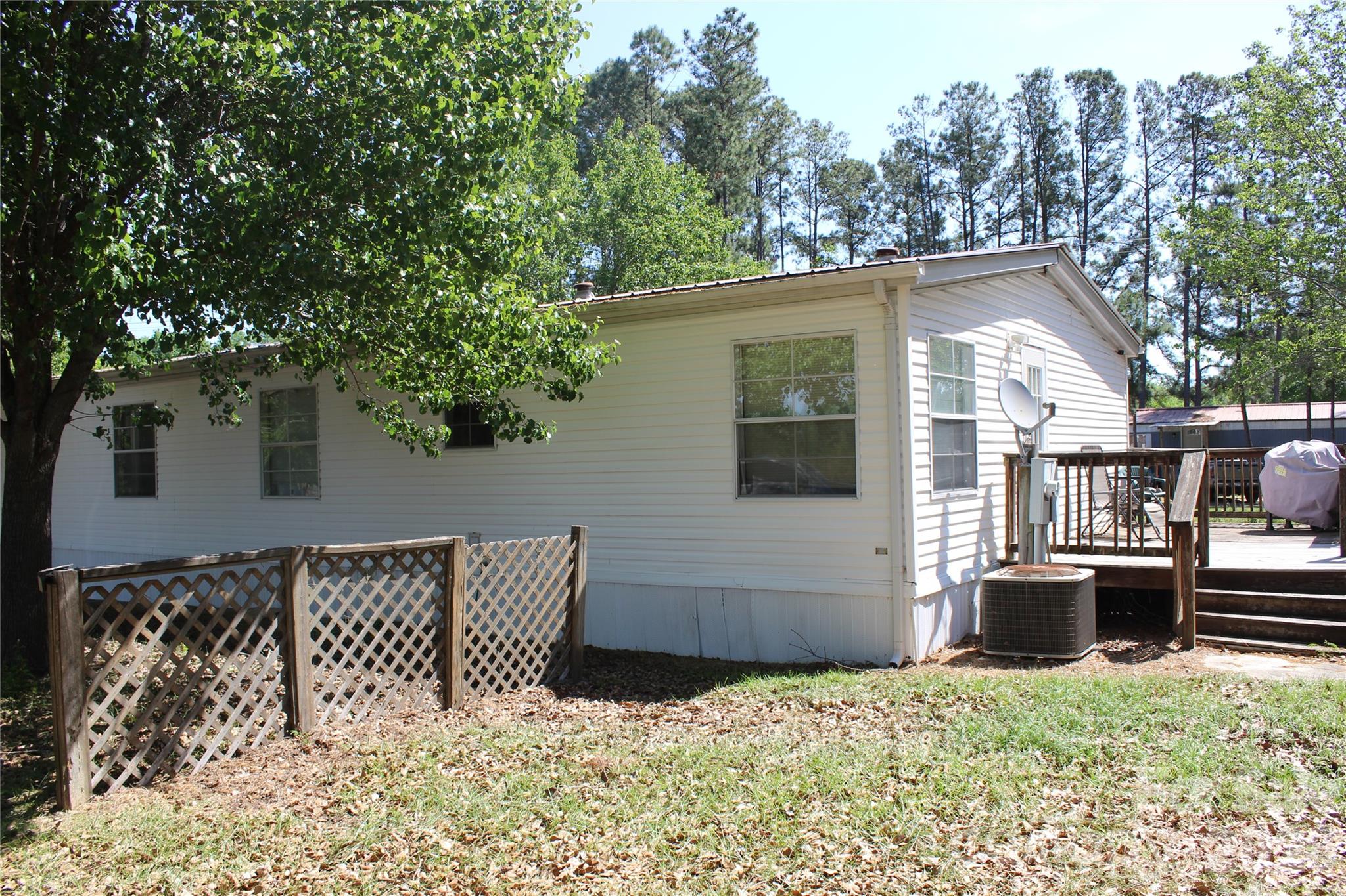 249 J L Green Lane — Pageland