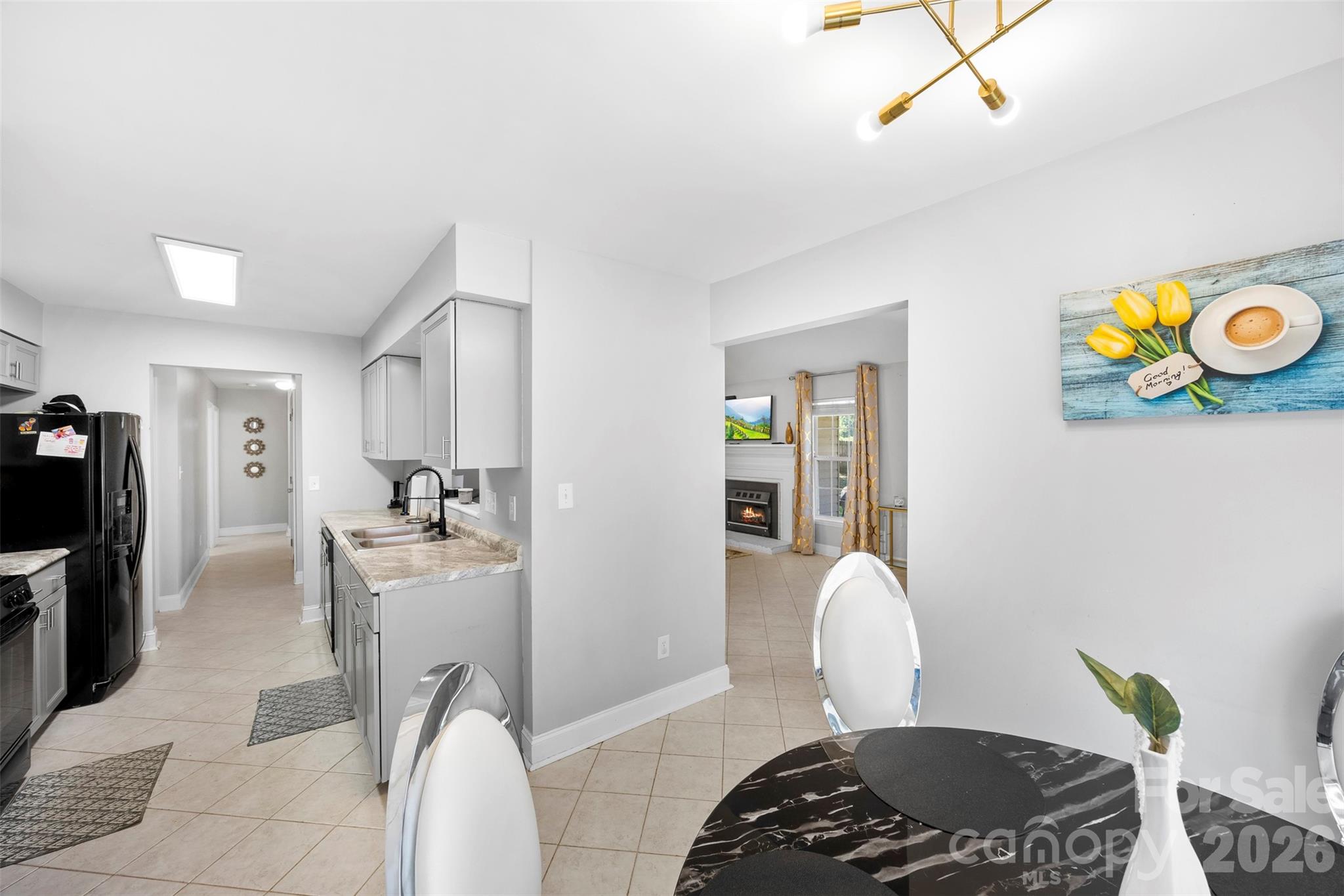 5825 NW Birchfield Lane — Concord