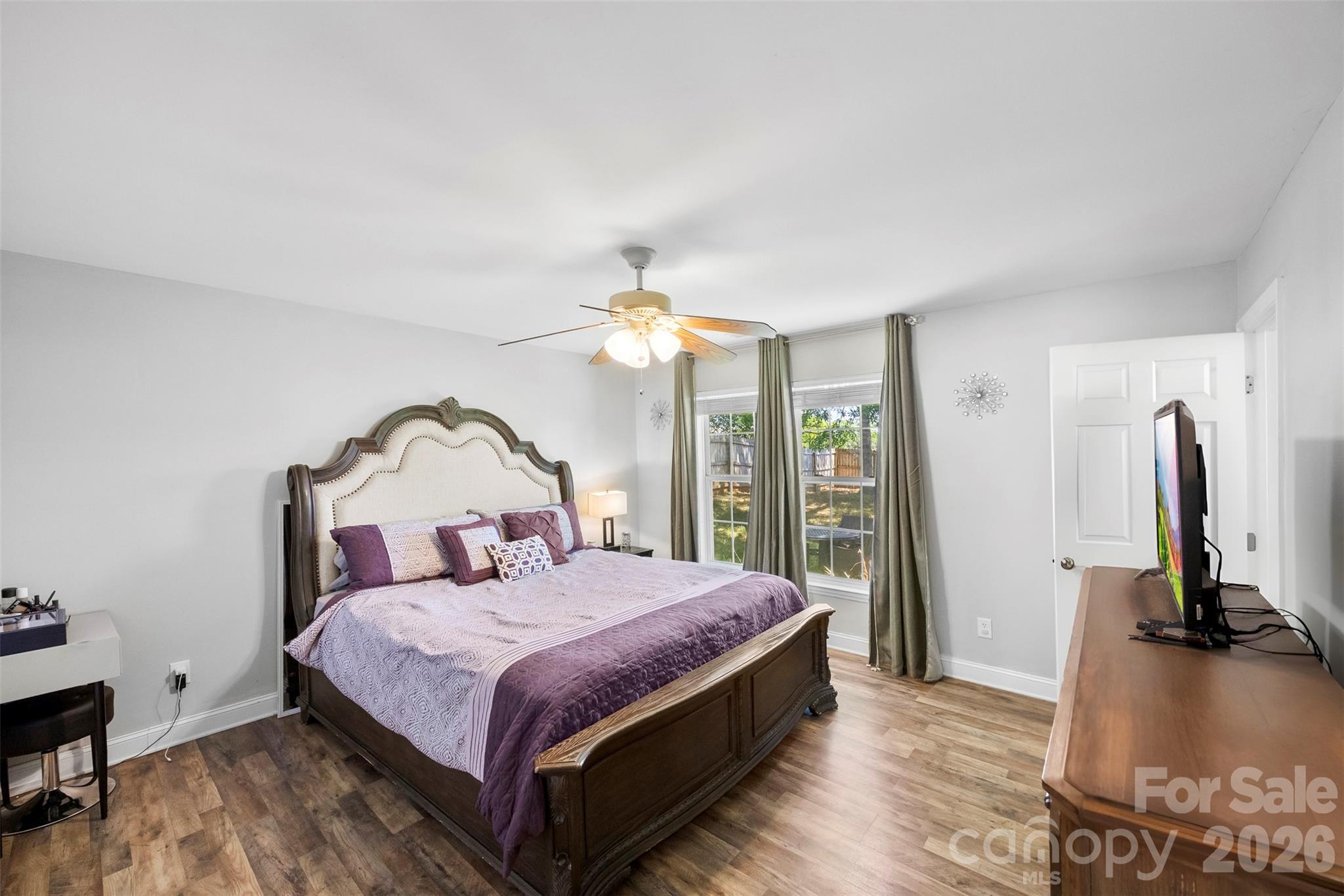 5825 NW Birchfield Lane — Concord