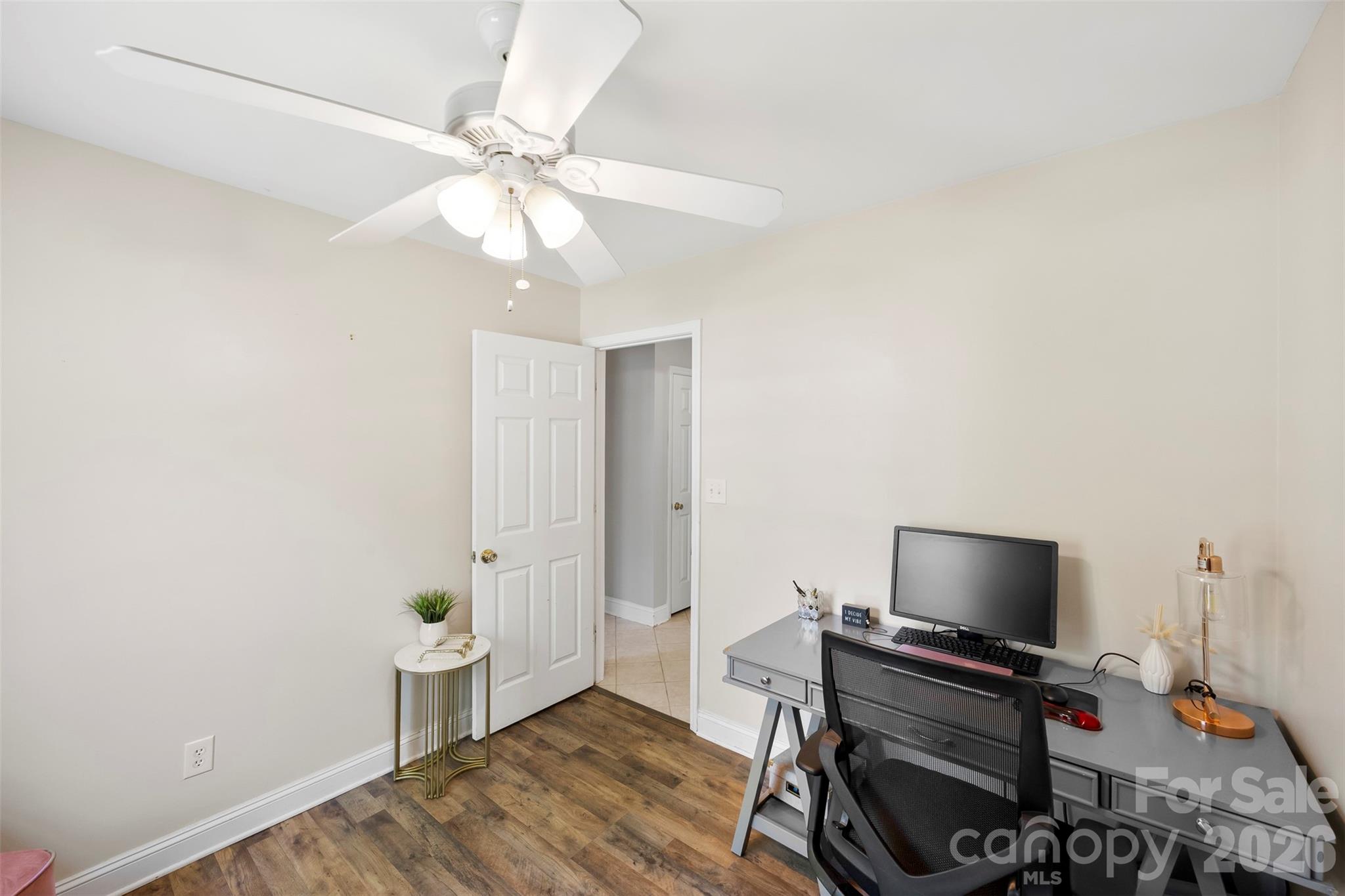 5825 NW Birchfield Lane — Concord