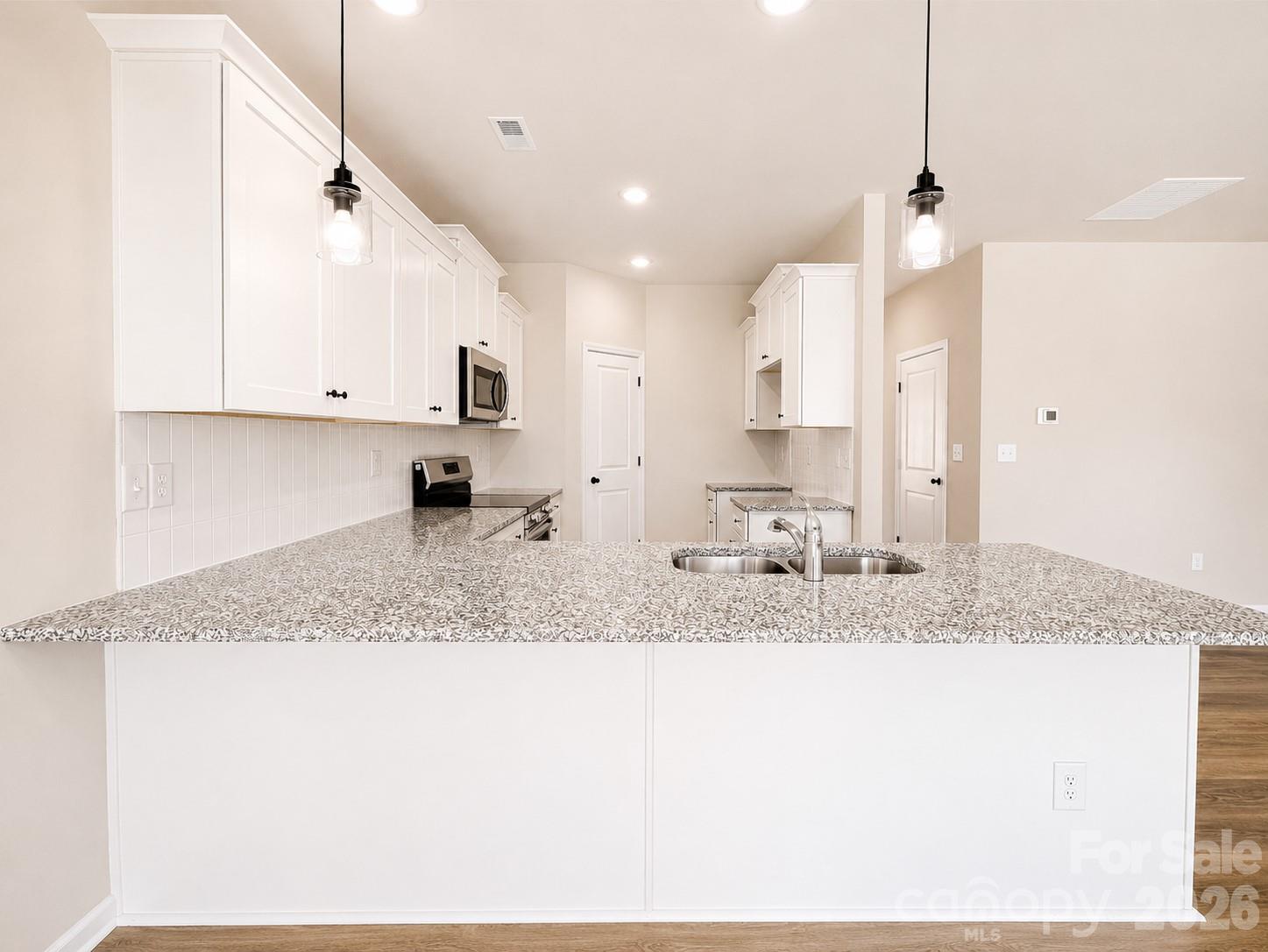 4729 Muskogee Drive — Charlotte