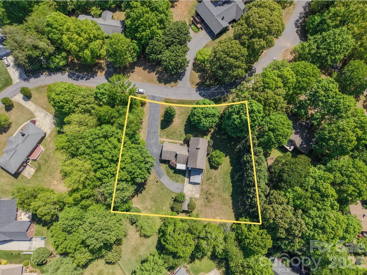 204 Brentwood Drive — Maiden