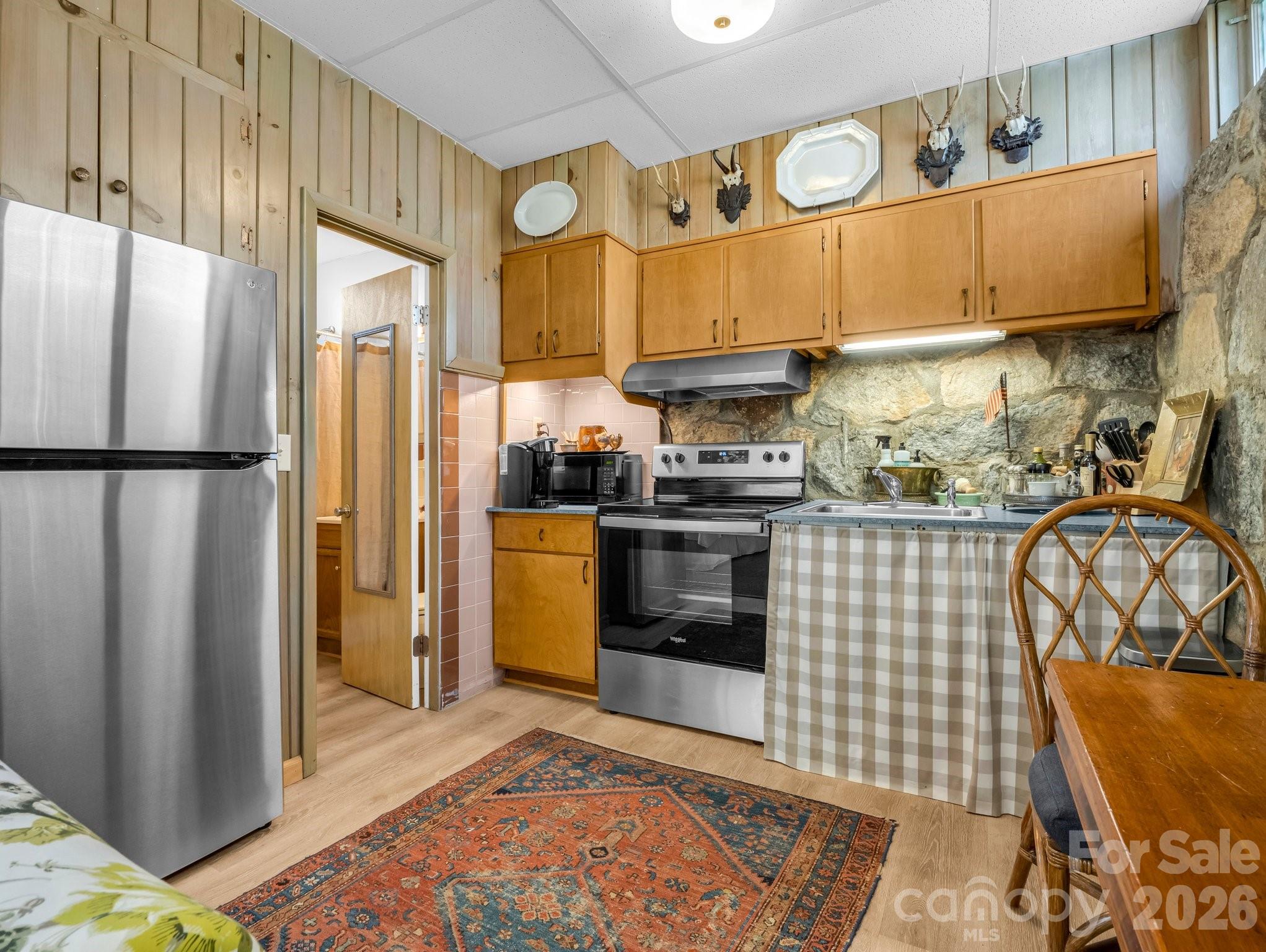 140 Old Mill Road #214 — Flat Rock